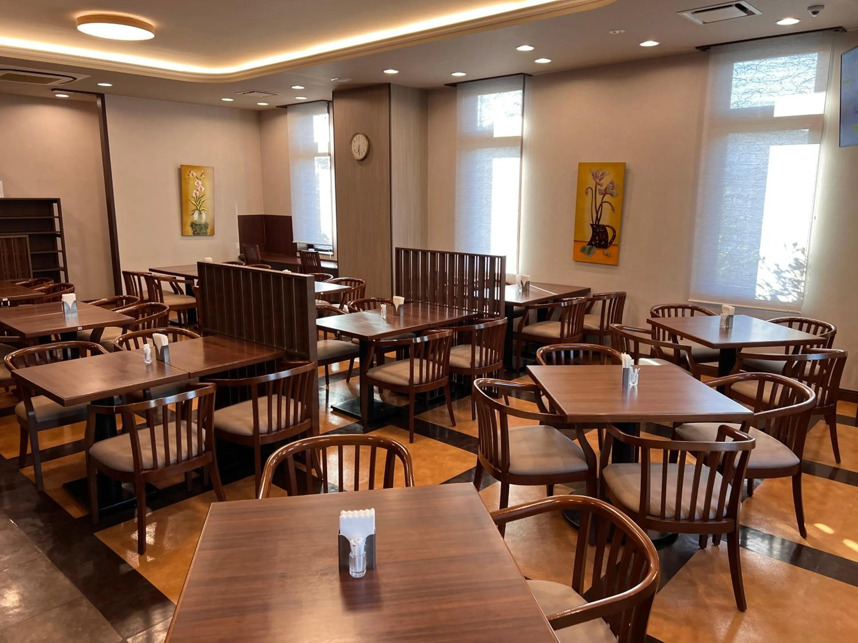 Restaurant/places to eat in Hotel Route-Inn Mitsukaido Ekimae