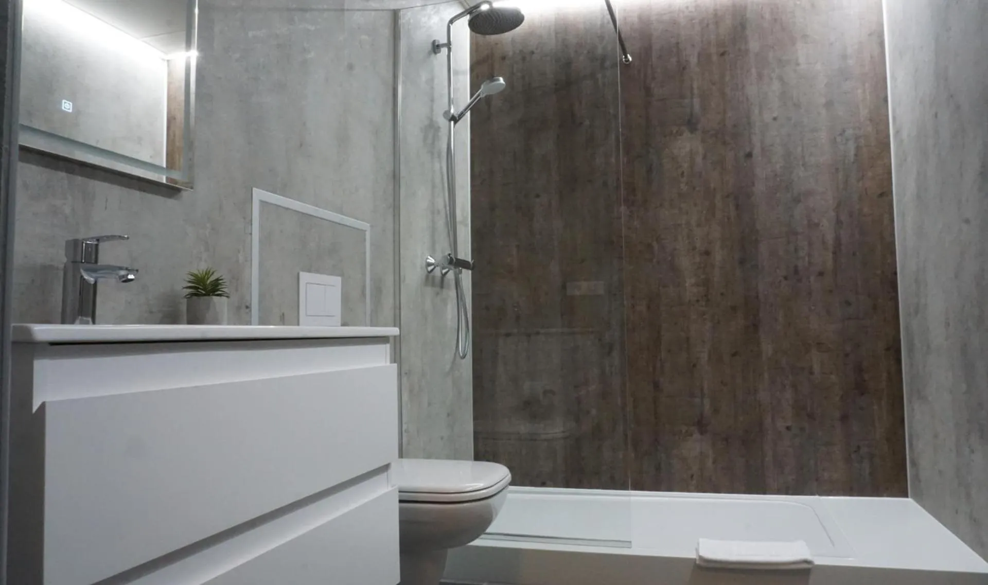 Bathroom in Landhotel