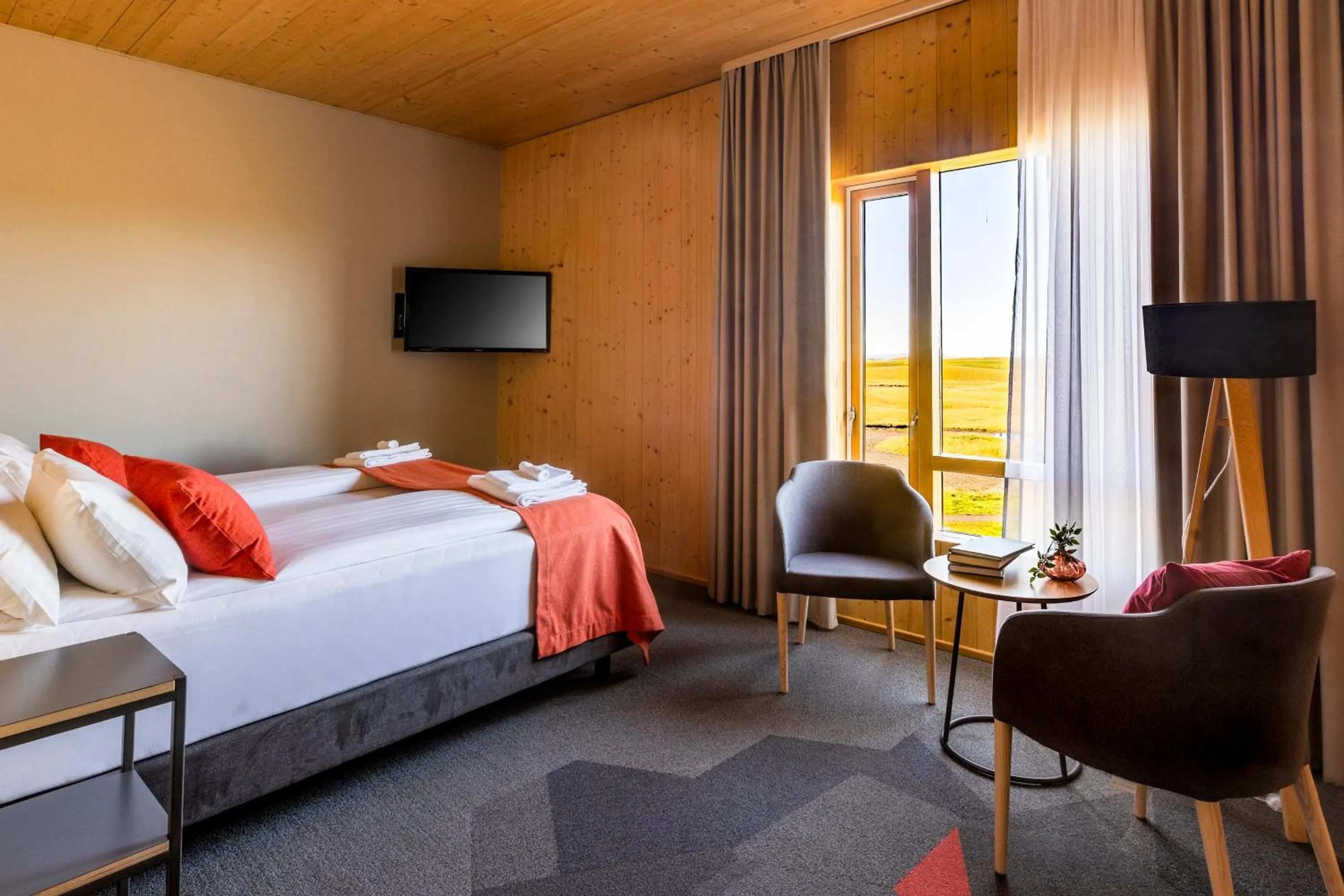 Property building, Bed in Landhotel