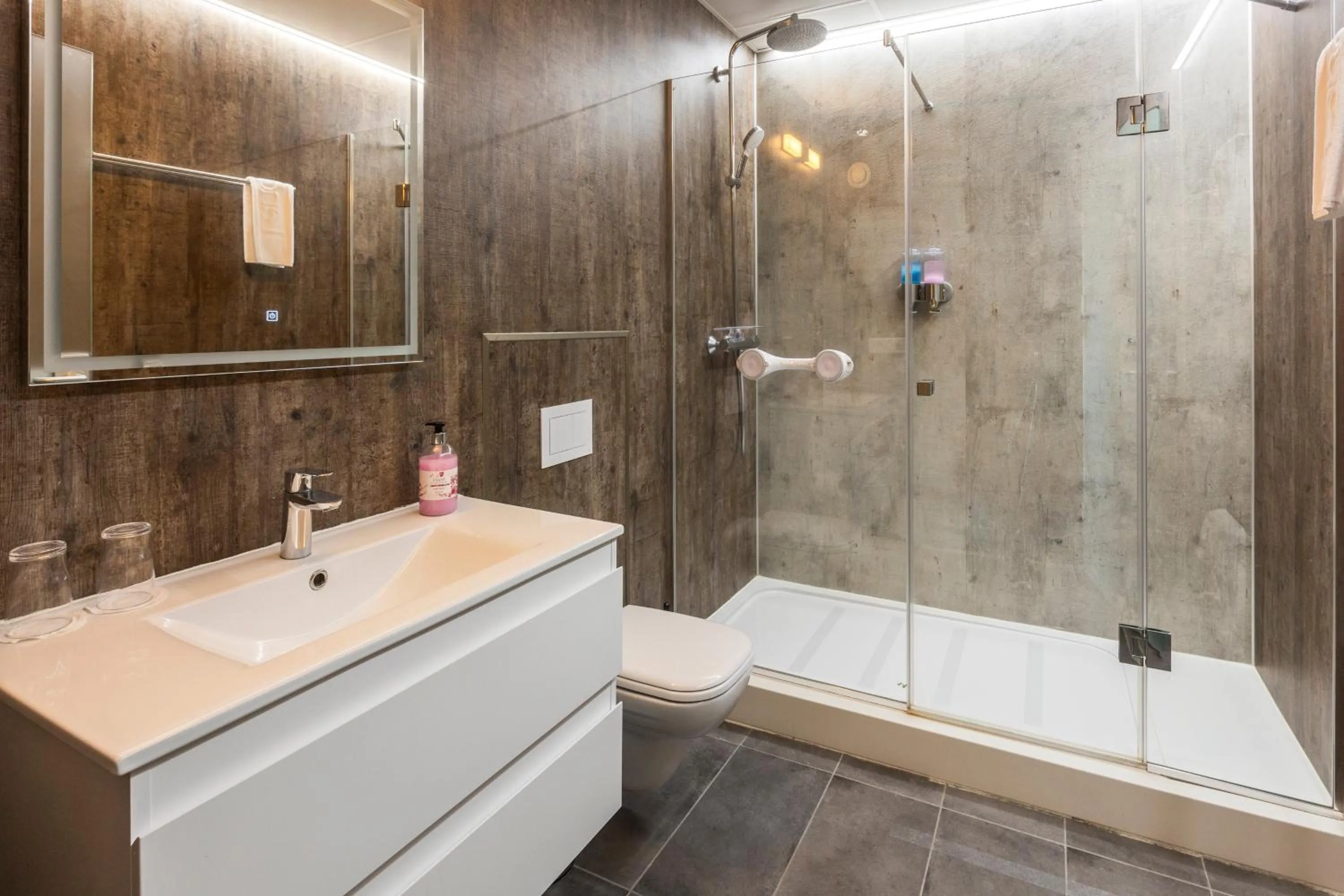 Bathroom in Landhotel