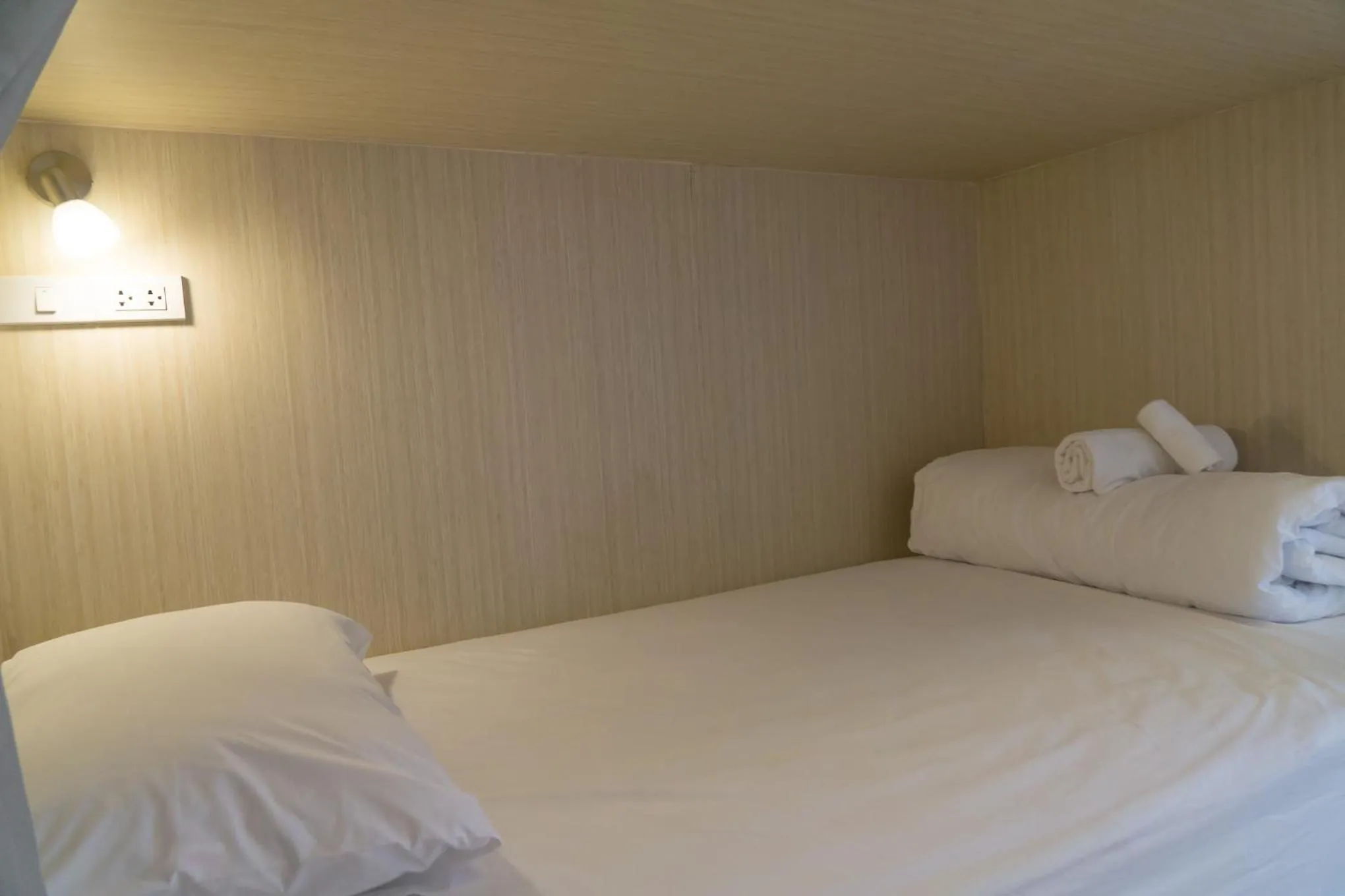 bunk bed, Bed in Baan Ploy In