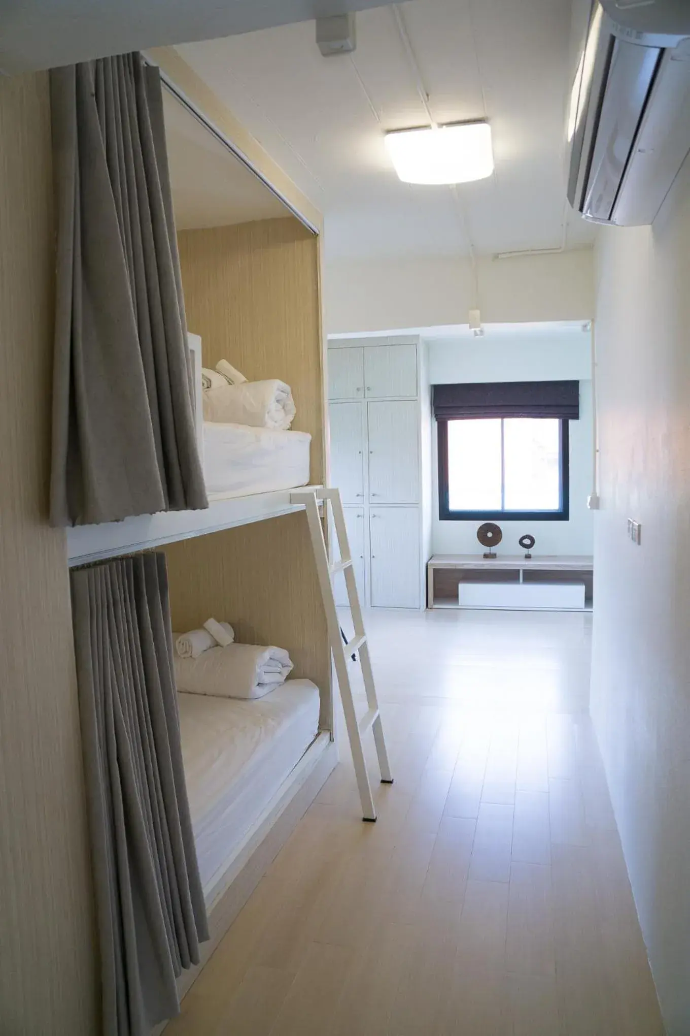 7-Bunk Bed in Female Dormitory Room   in Baan Ploy In 7-Bunk Bed in Female Dormitory Room   in Baan Ploy In