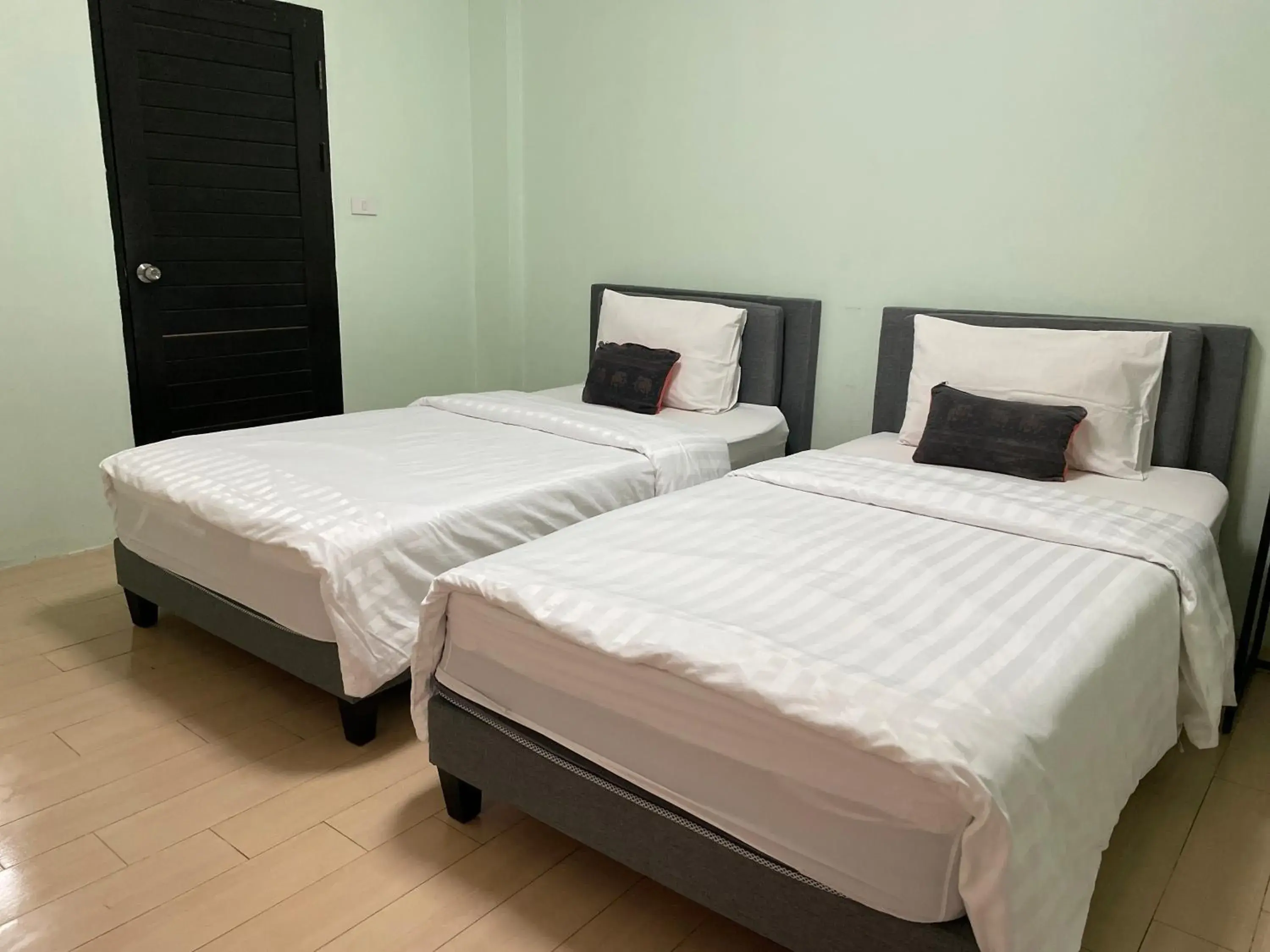 Superior Twin Room in Baan Ploy In Superior Twin Room in Baan Ploy In