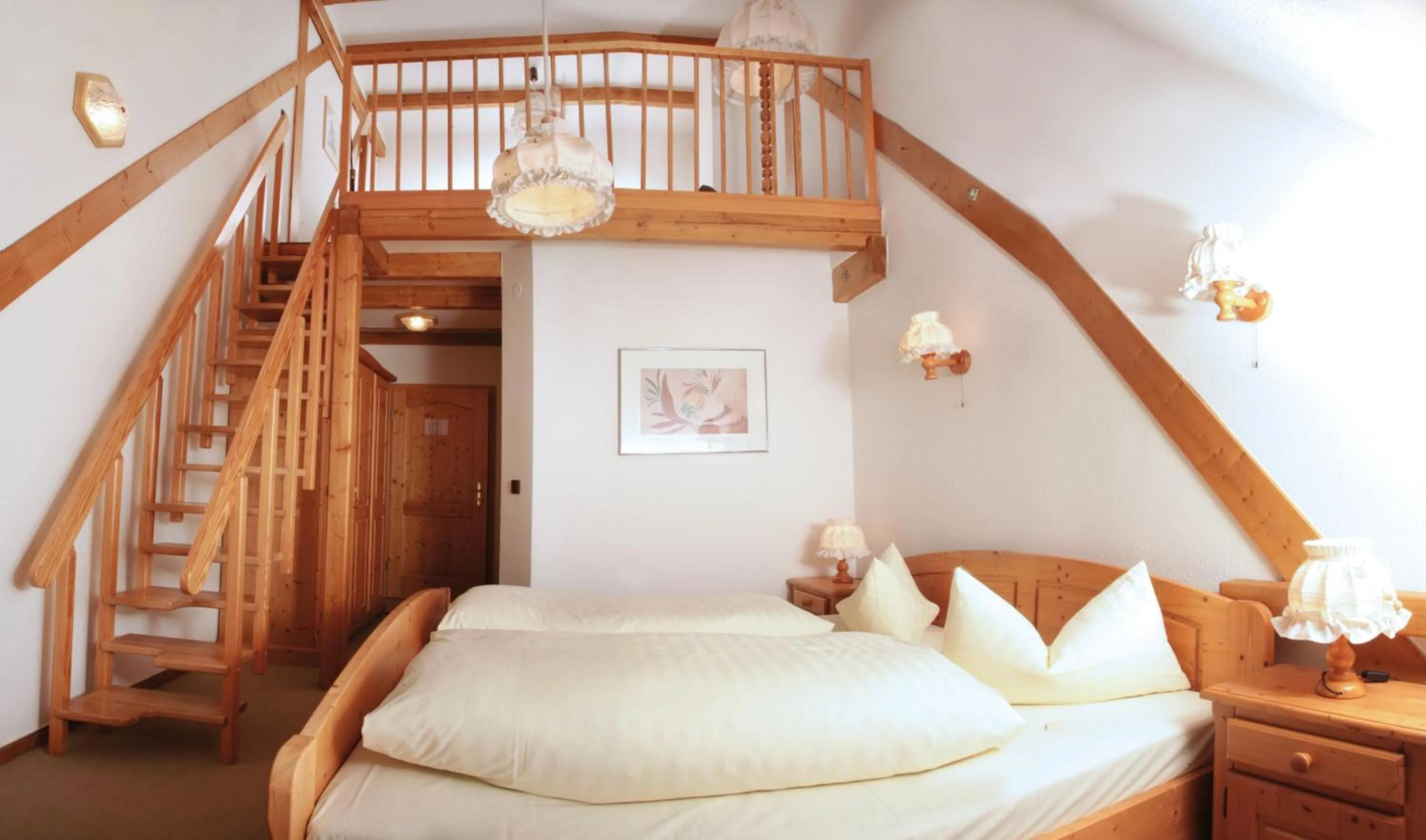 Bed in Hotel Rodebachmühle