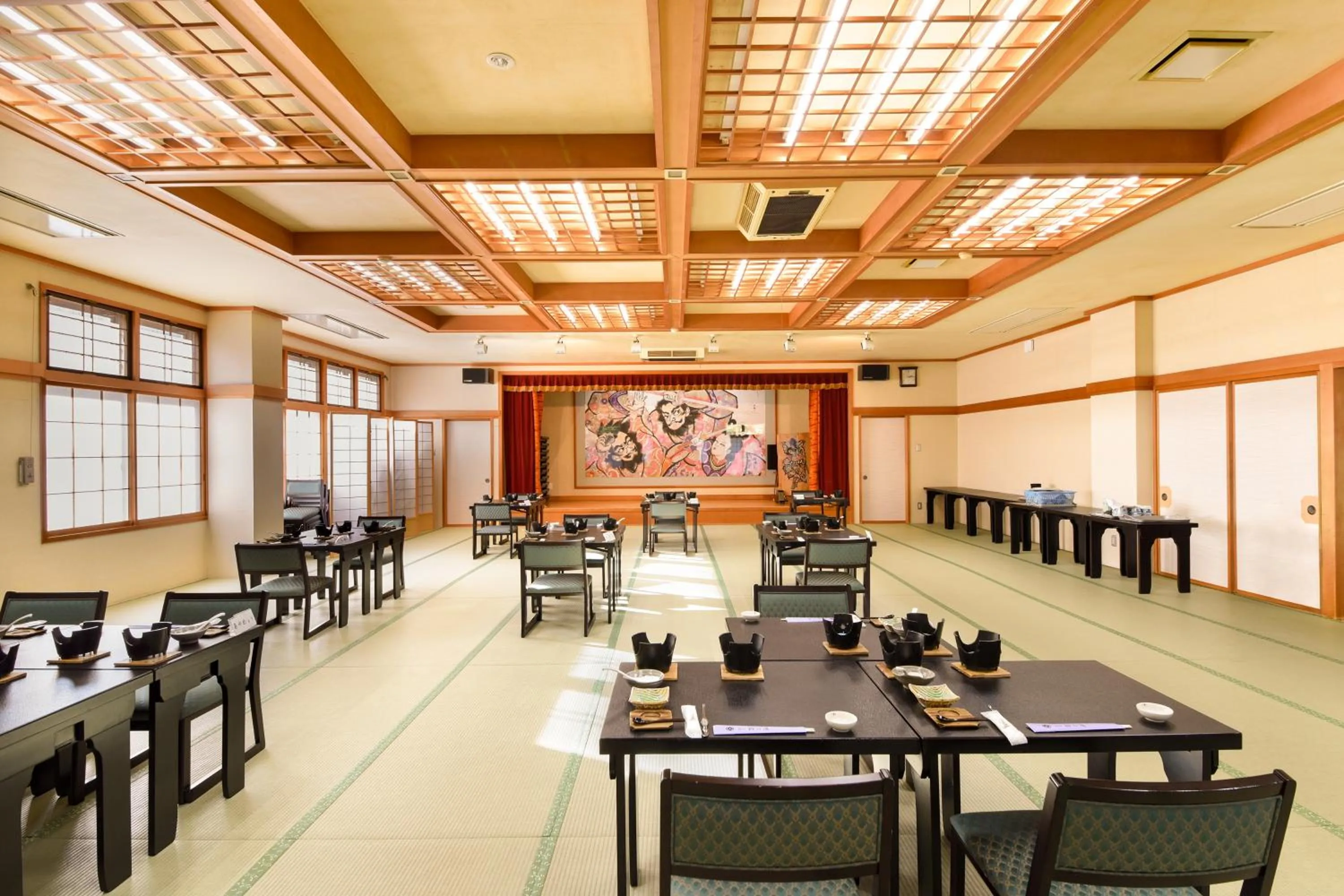 Restaurant/places to eat in Yanagi No Yu