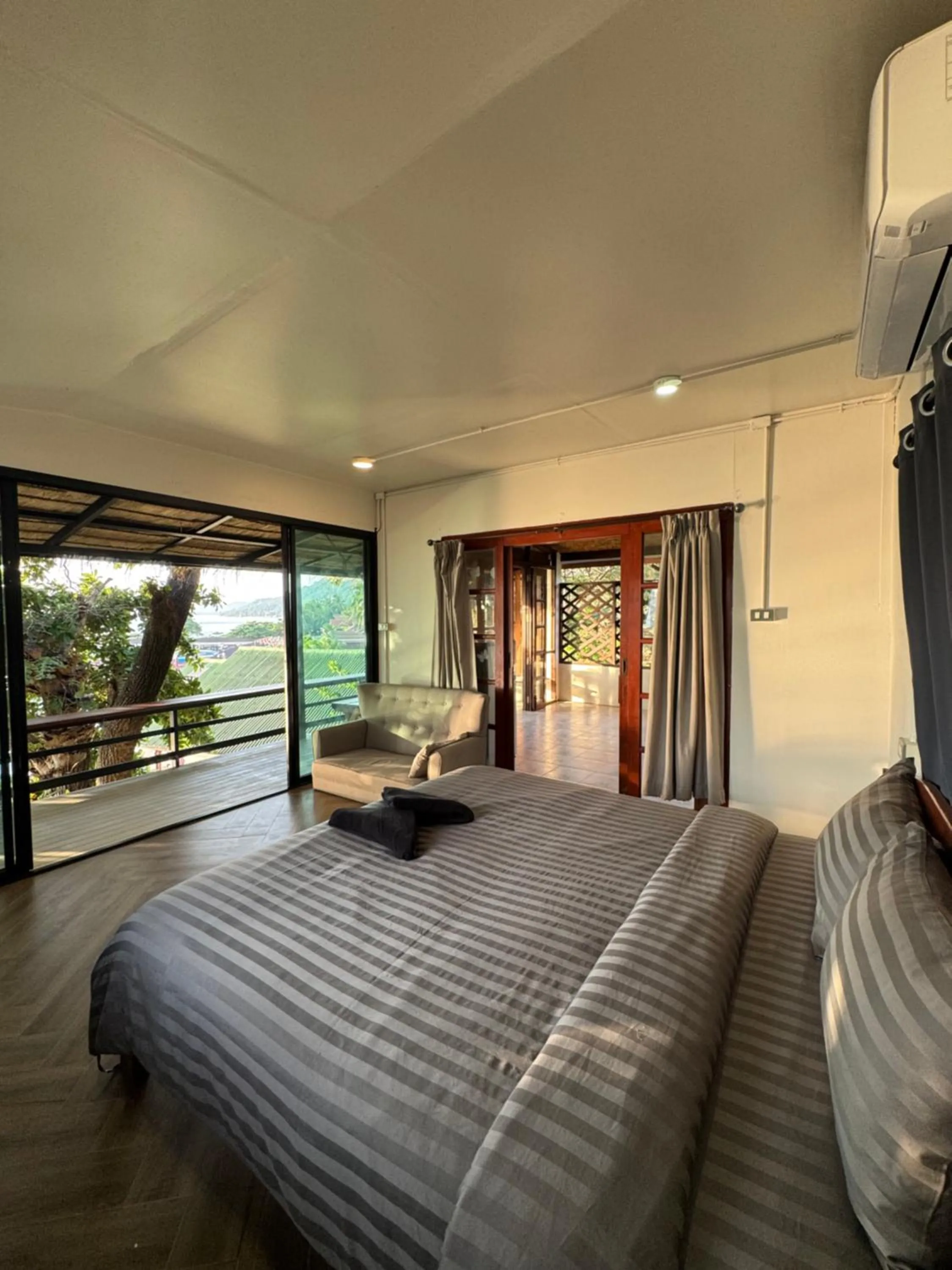 Bed in Suncliff Resort