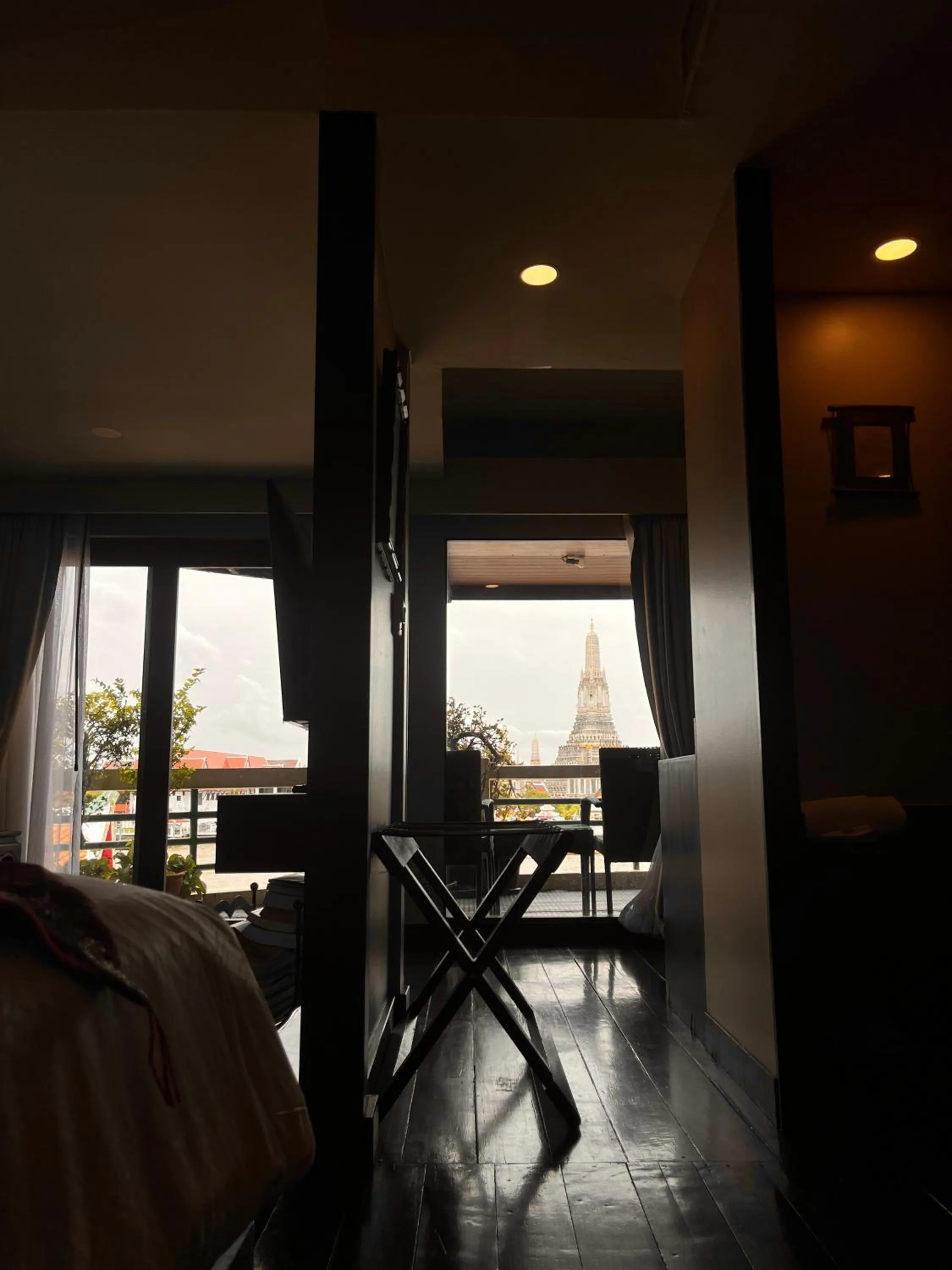 Photo of the whole room, Bed in Arun Residence