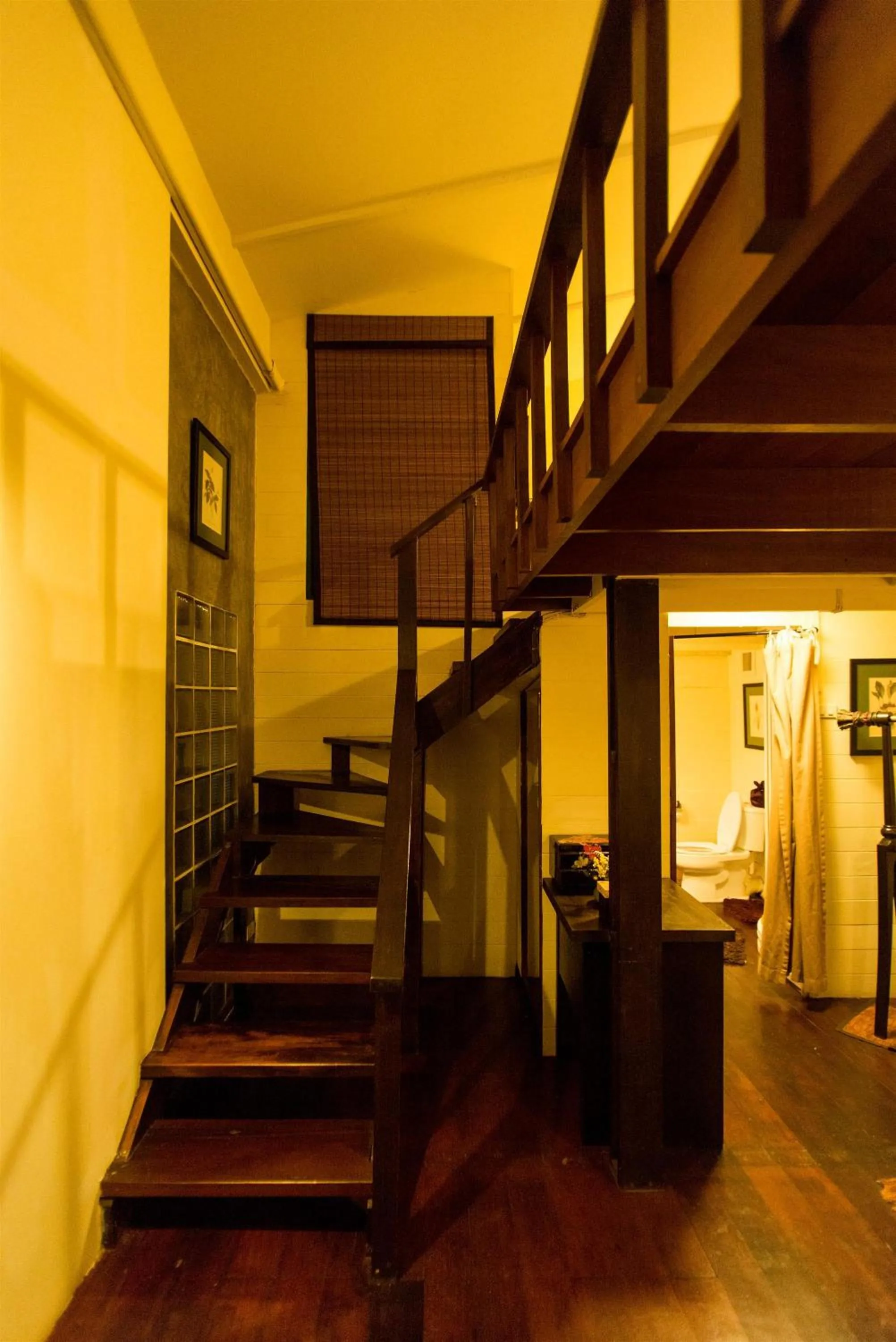 Photo of the whole room, Bed in Arun Residence