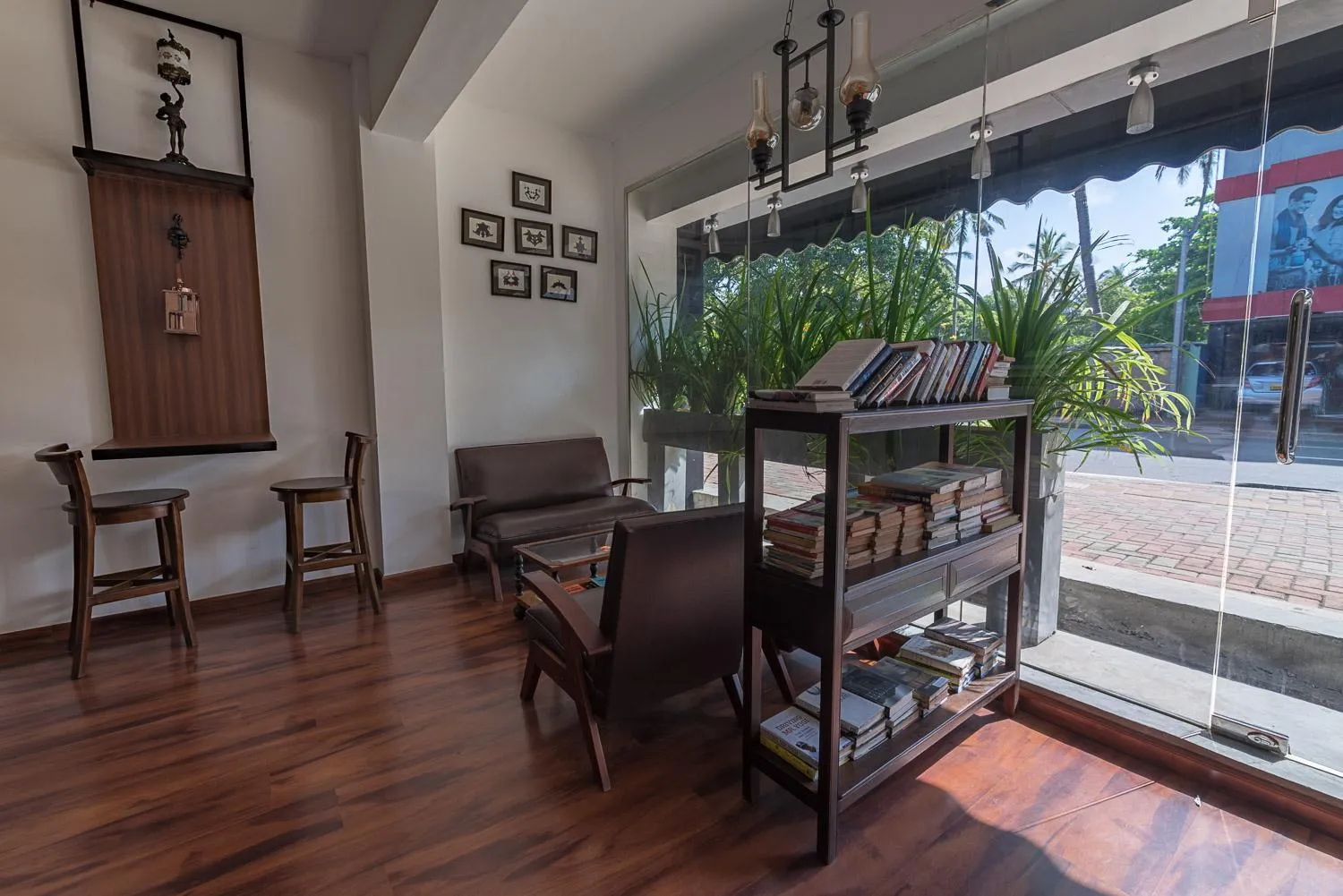 Property building in Pearl Royal Hotel, Colombo