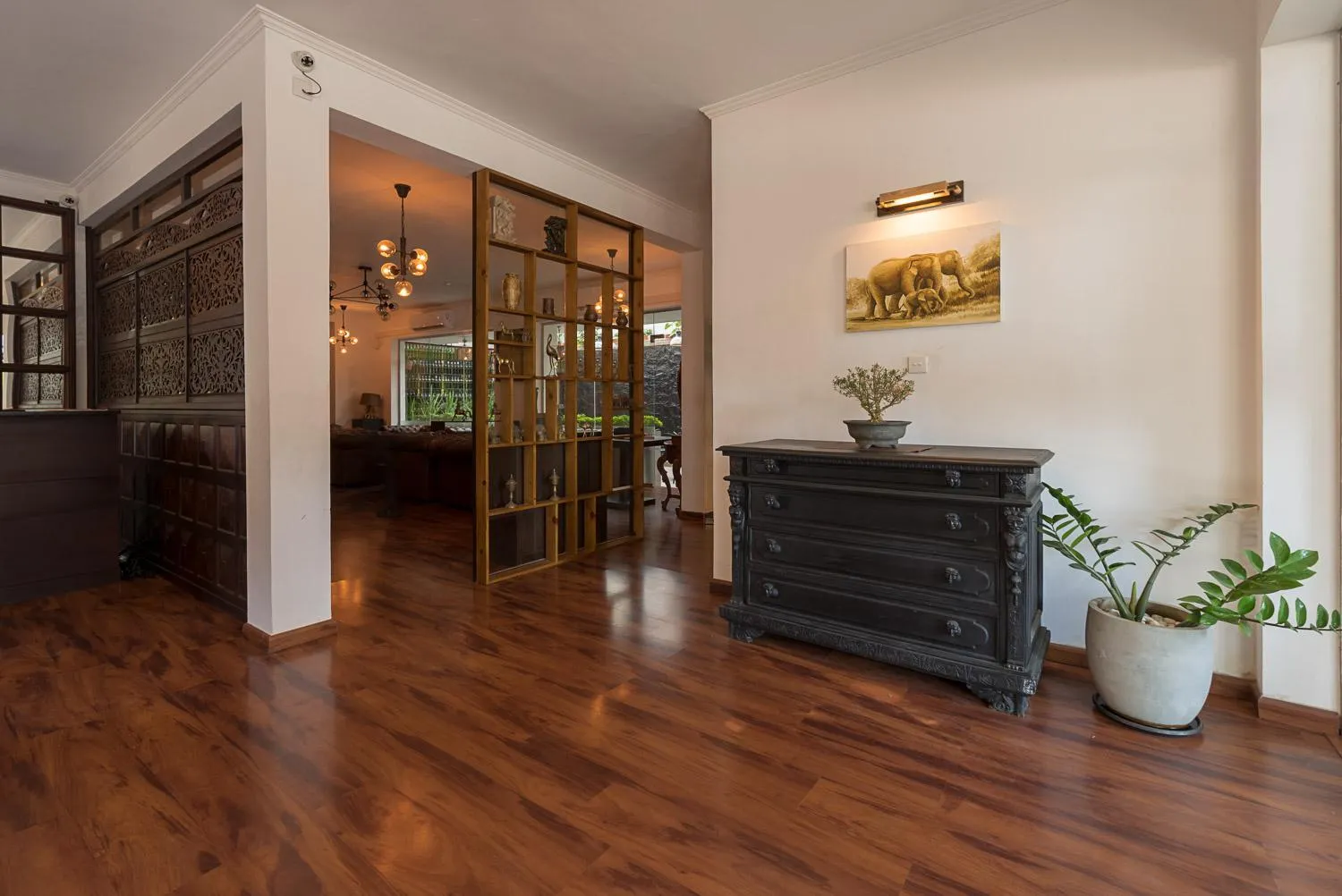 Property building in Pearl Royal Hotel, Colombo