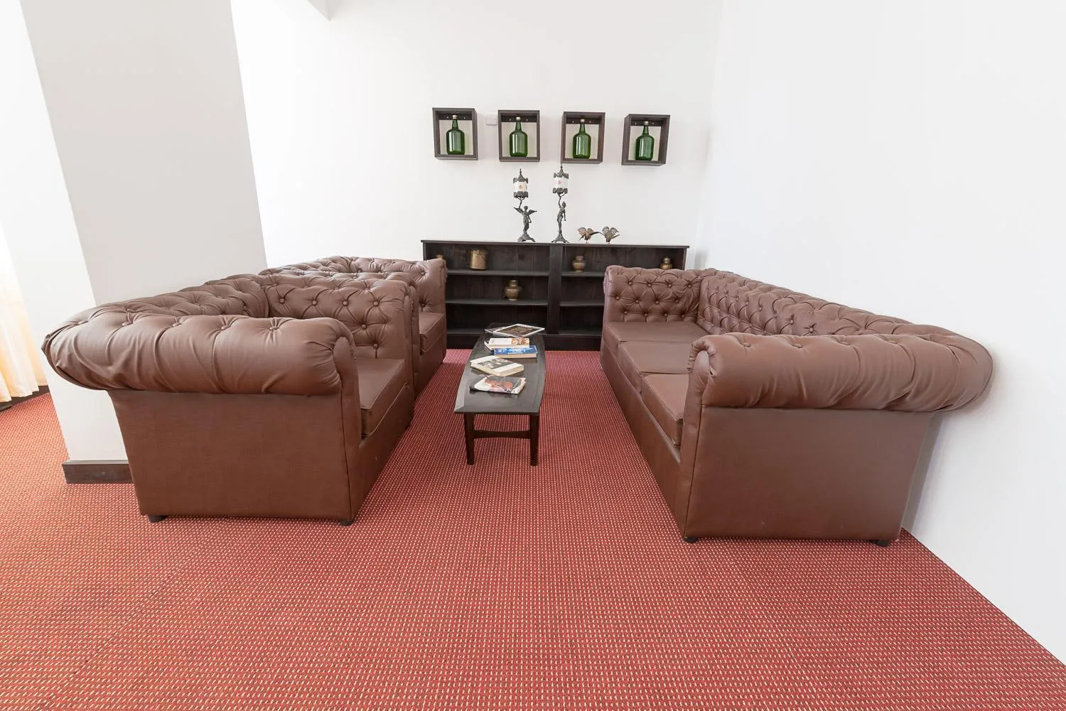 Property building in Pearl Royal Hotel, Colombo