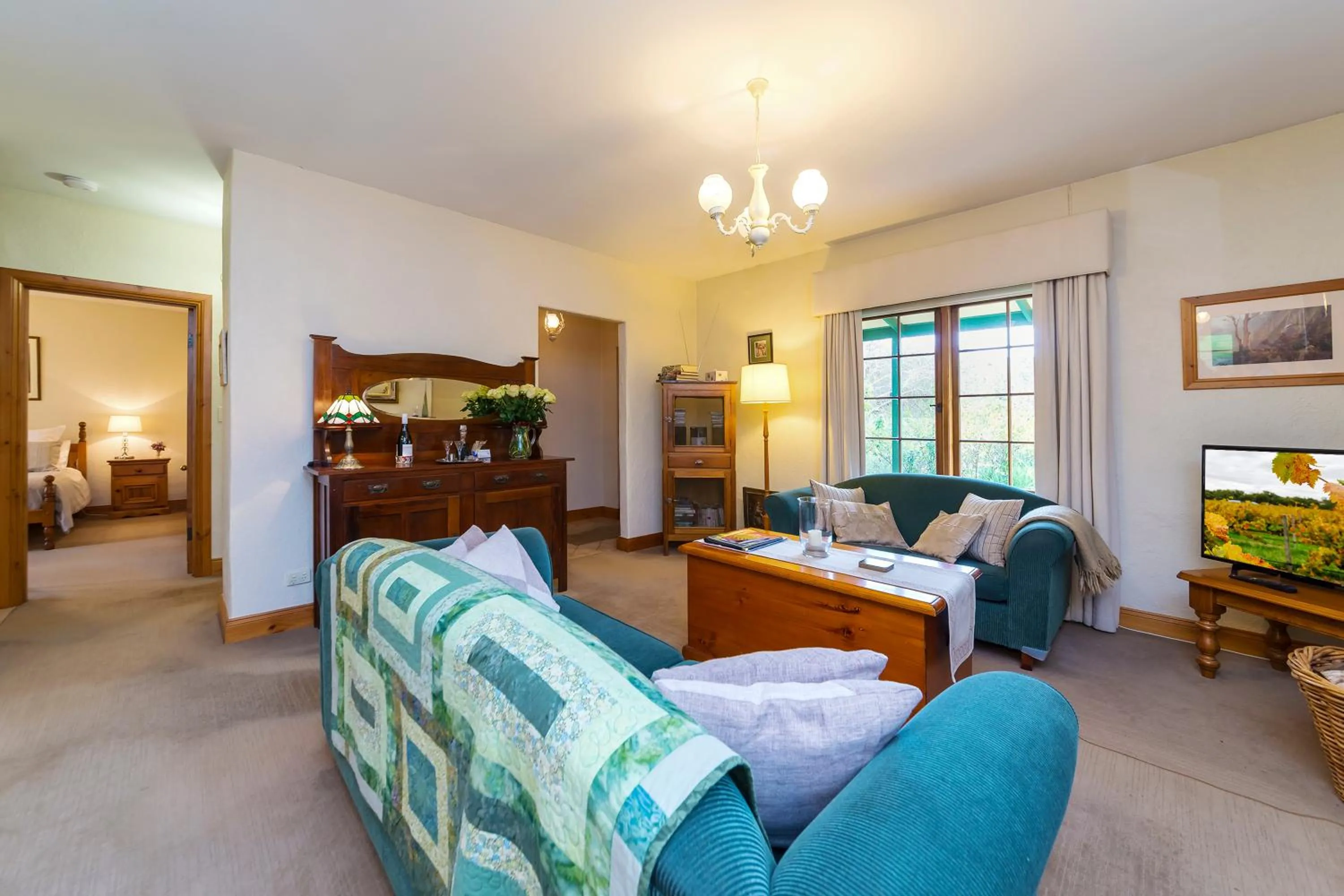 Living room, Bed in Country Pleasures Bed and Breakfast