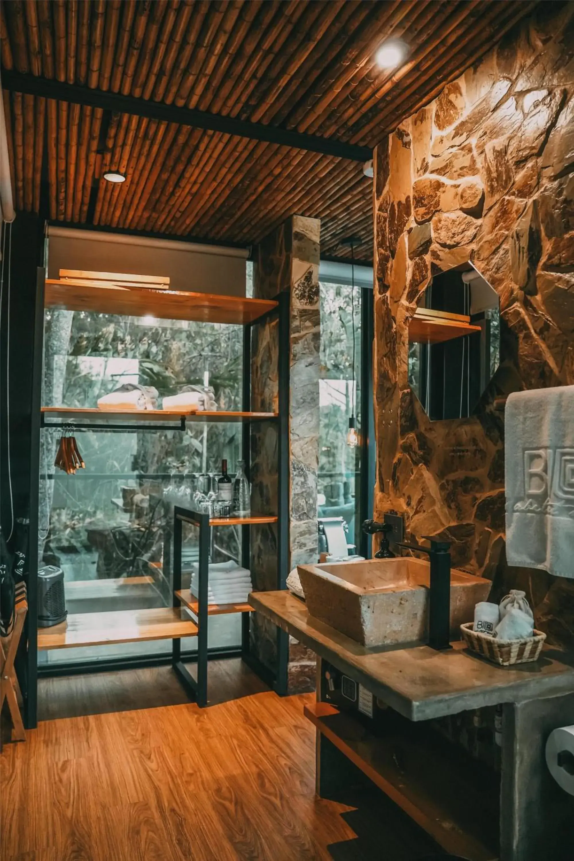 Aviarios King in Bio Habitat Hotel, AKEN SOUL Collection Aviarios King in Bio Habitat Hotel, AKEN SOUL Collection