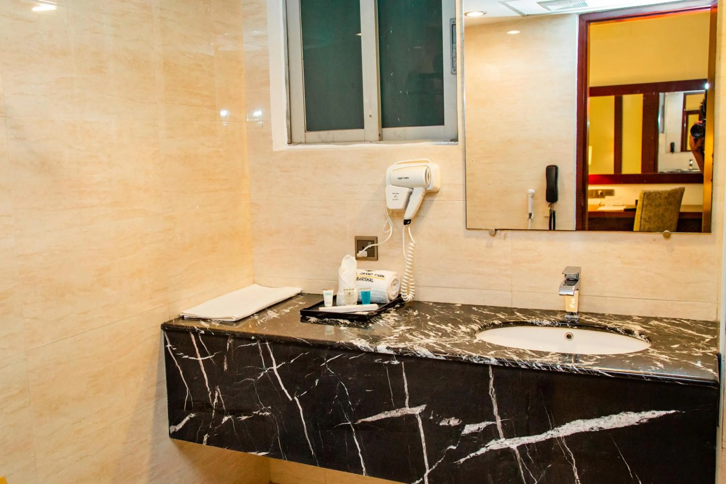 Toilet in Hotel Grand Park Barishal