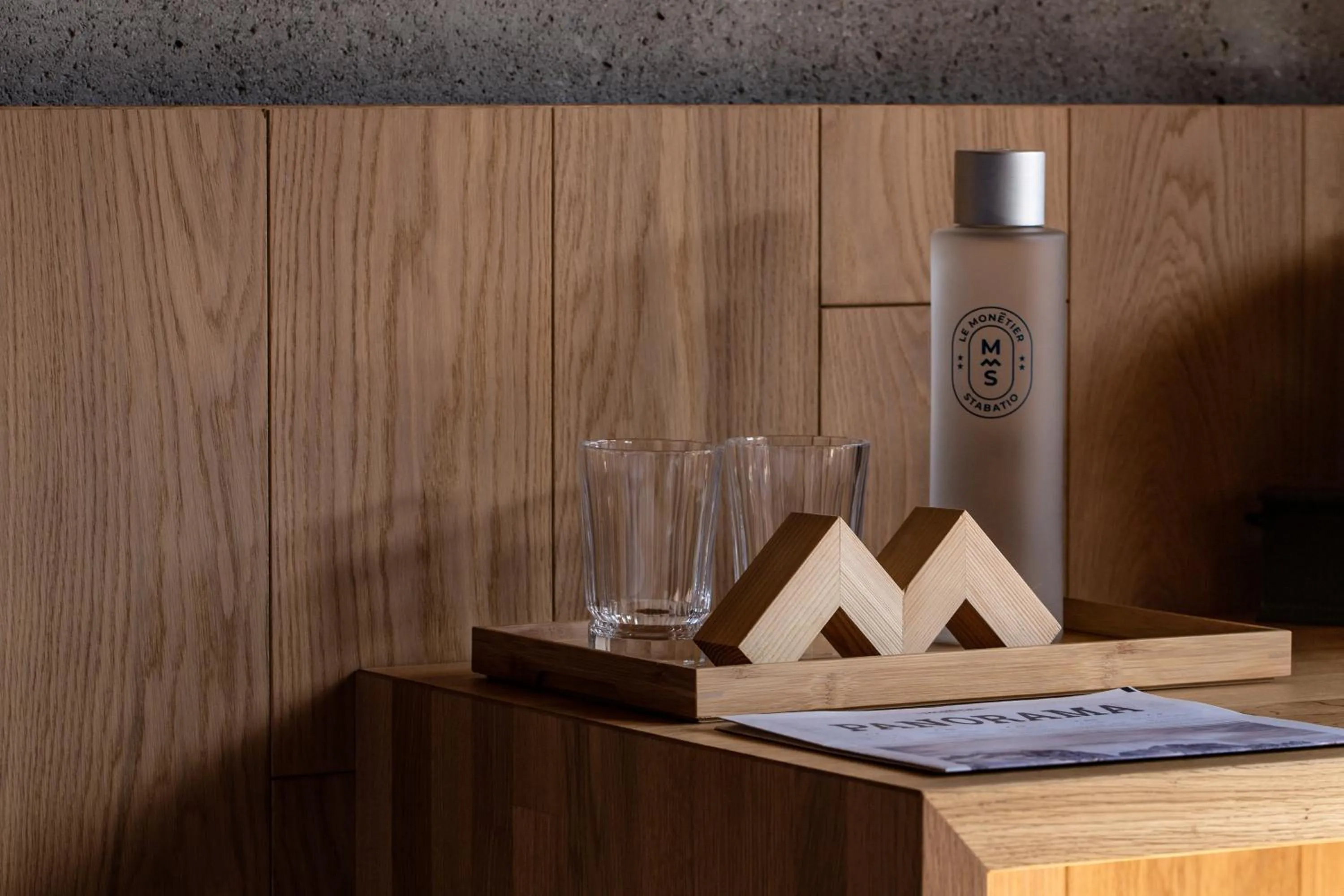 Bedroom in Hôtel Restaurant Le Monêtier