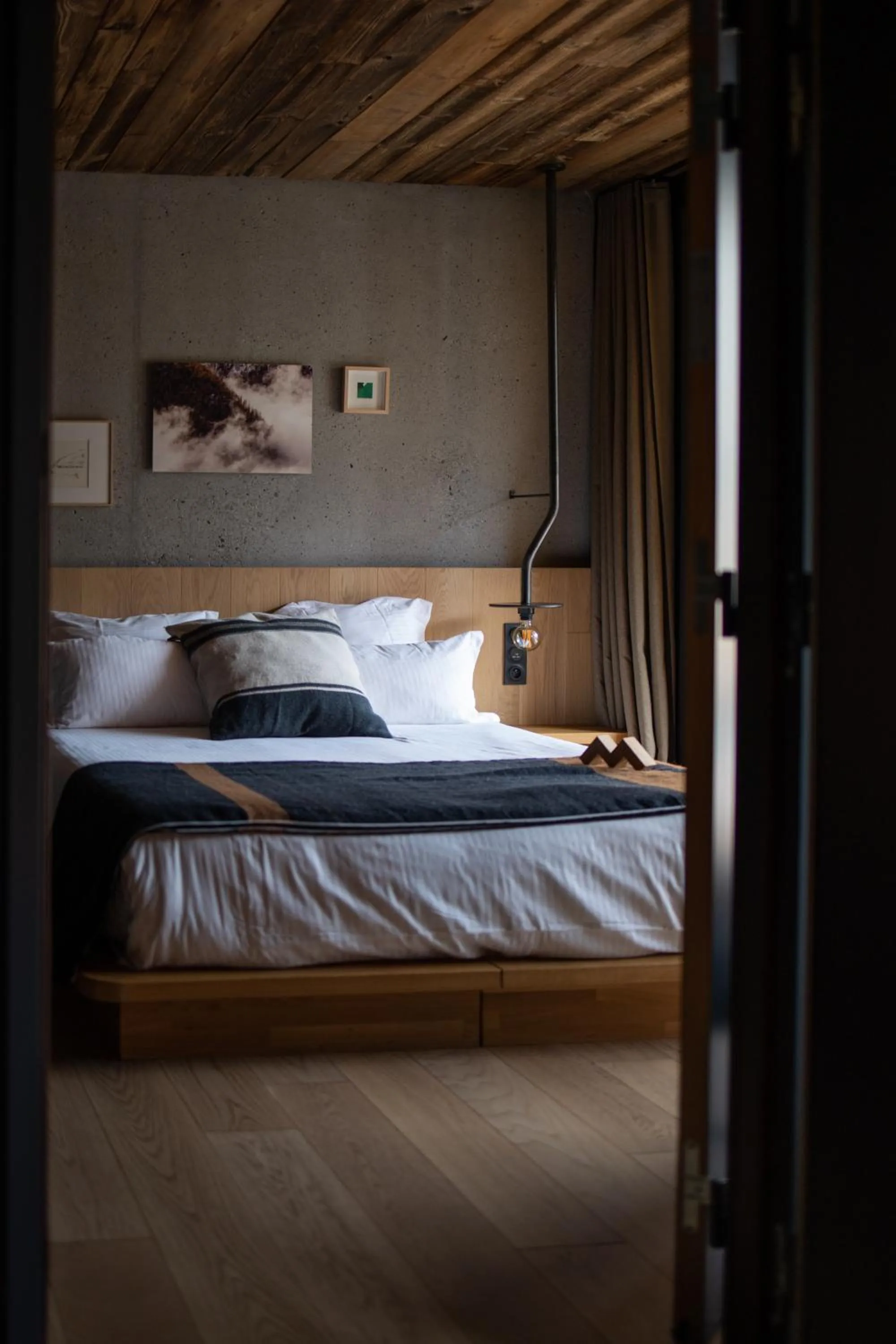 Bed in Hôtel Restaurant Le Monêtier