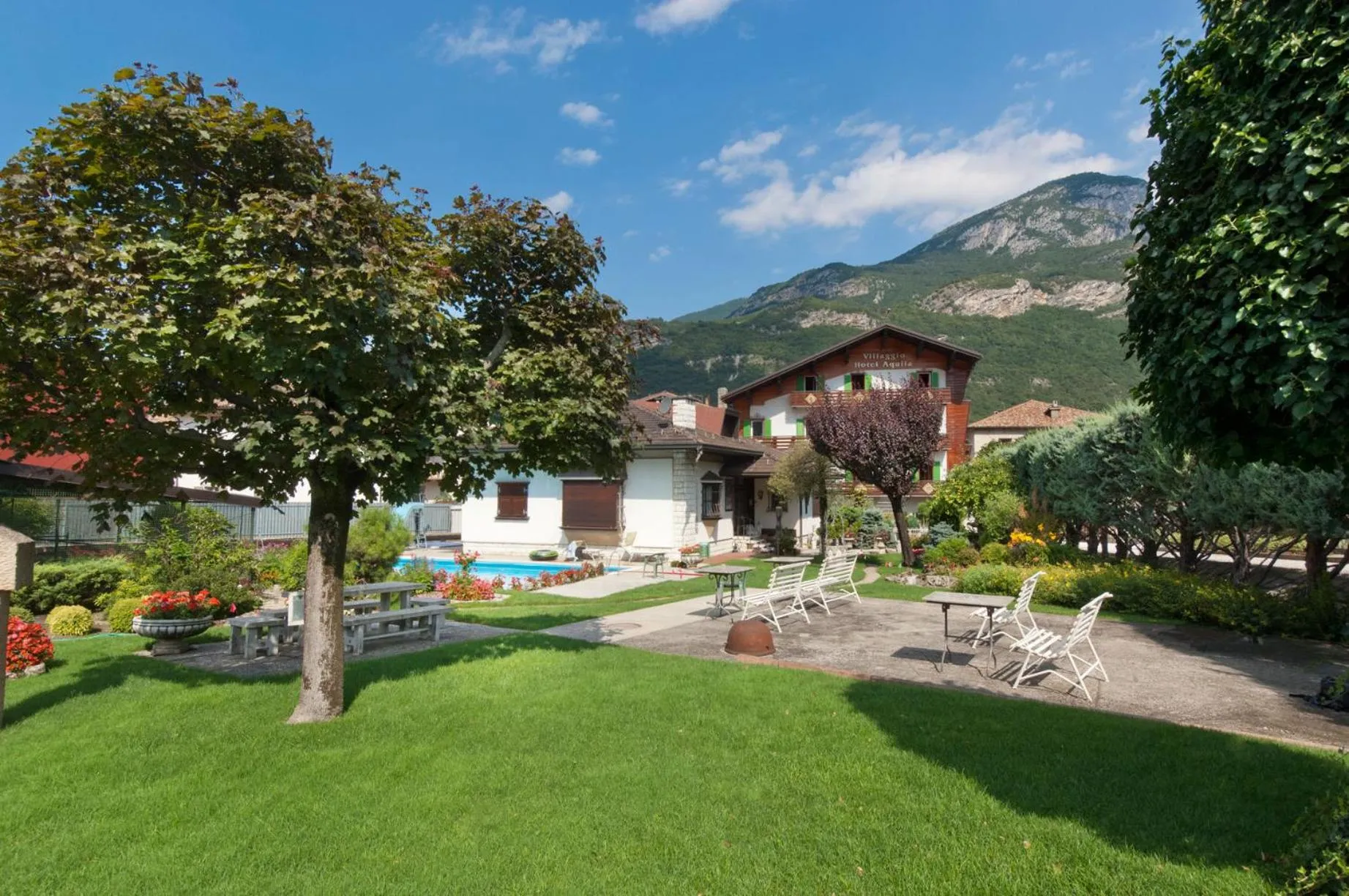 Day in Villaggio Hotel Aquila