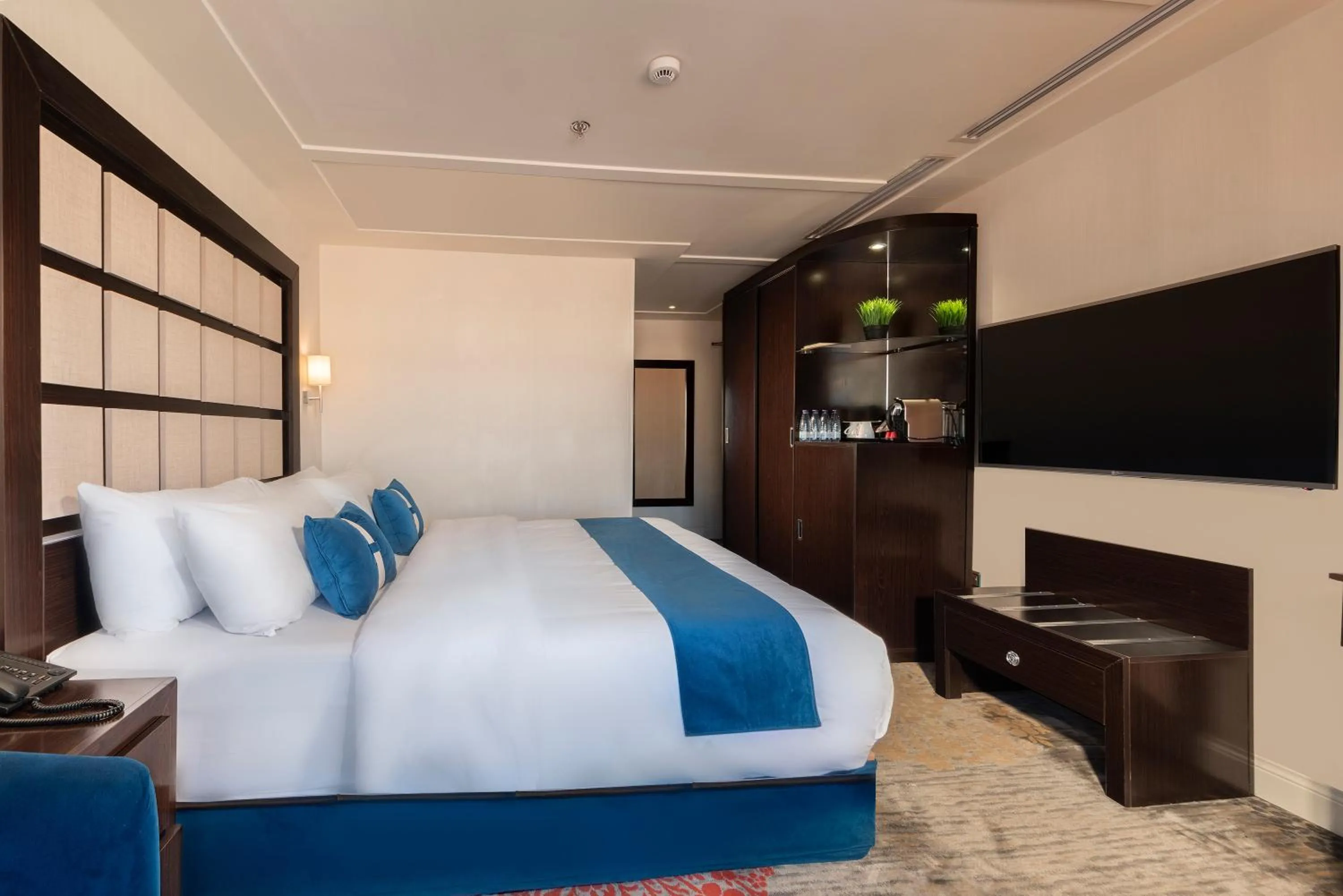 Bed in Blue inn Boutique