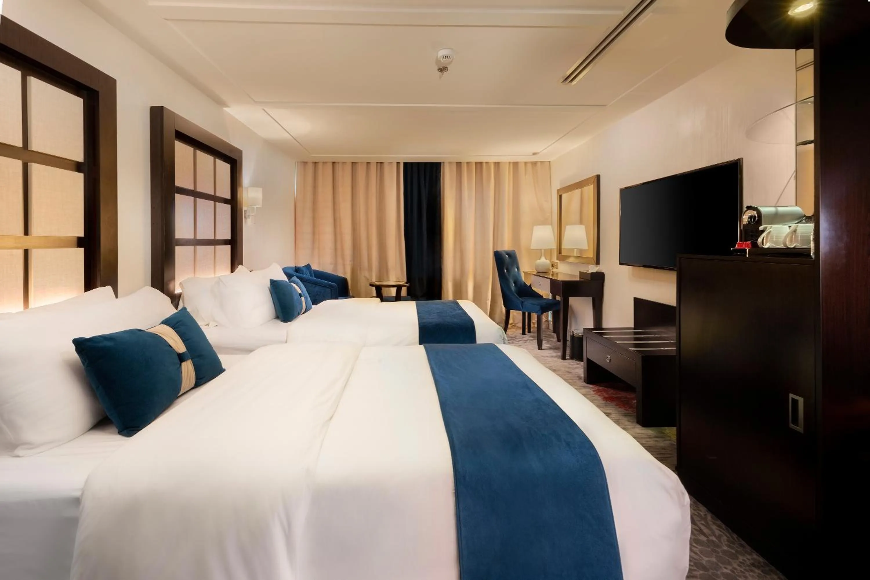 Bed in Blue inn Boutique