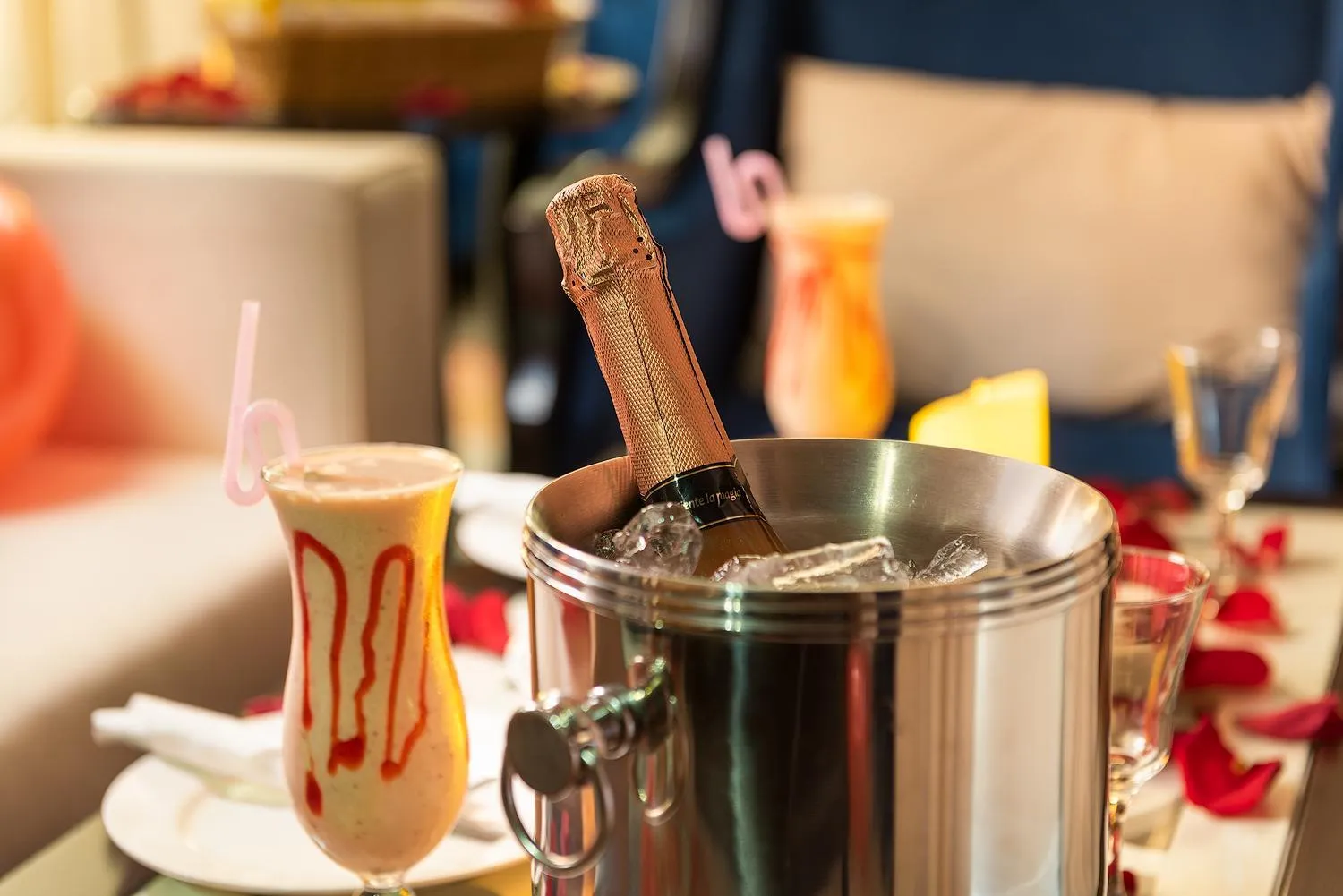 Drinks in Blue inn Boutique