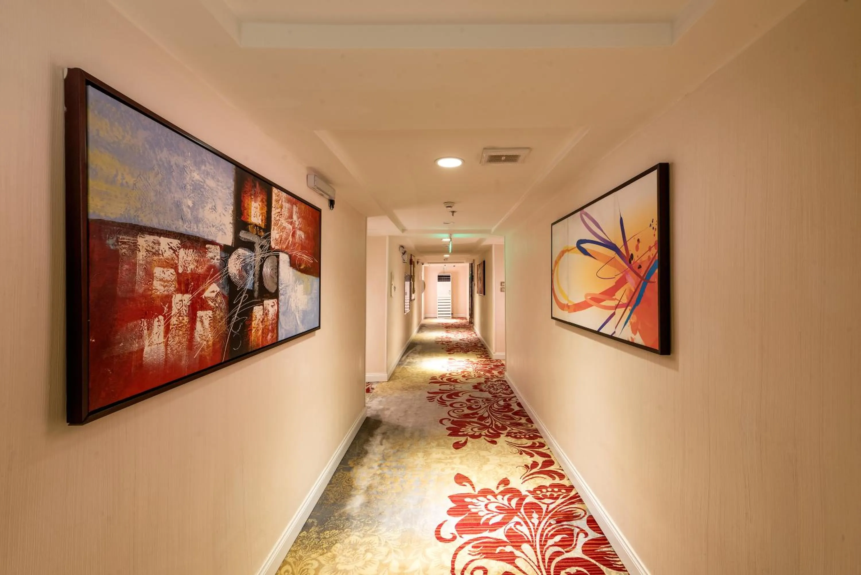 Lobby or reception in Blue inn Boutique