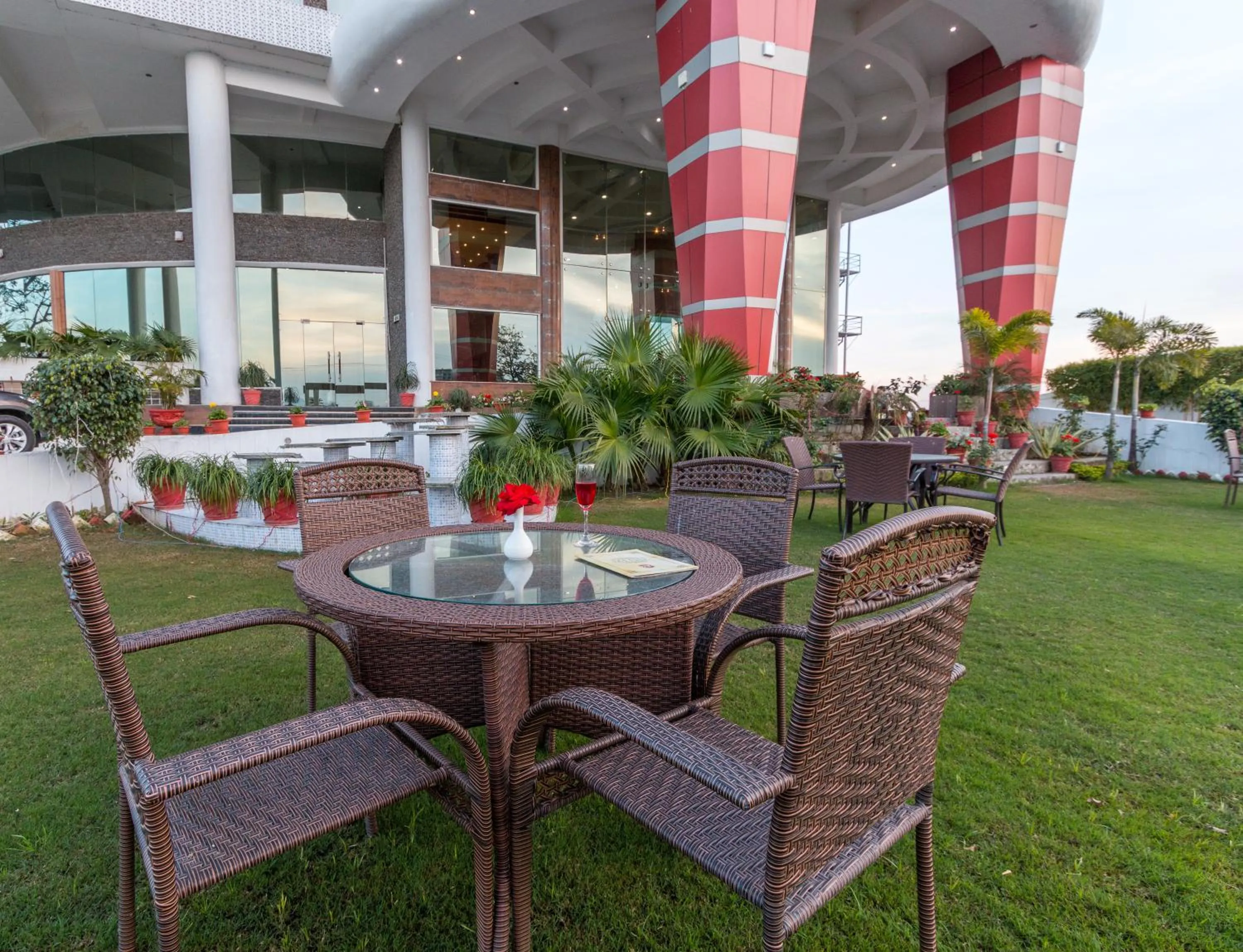 Garden in Pride Premier Solitaire