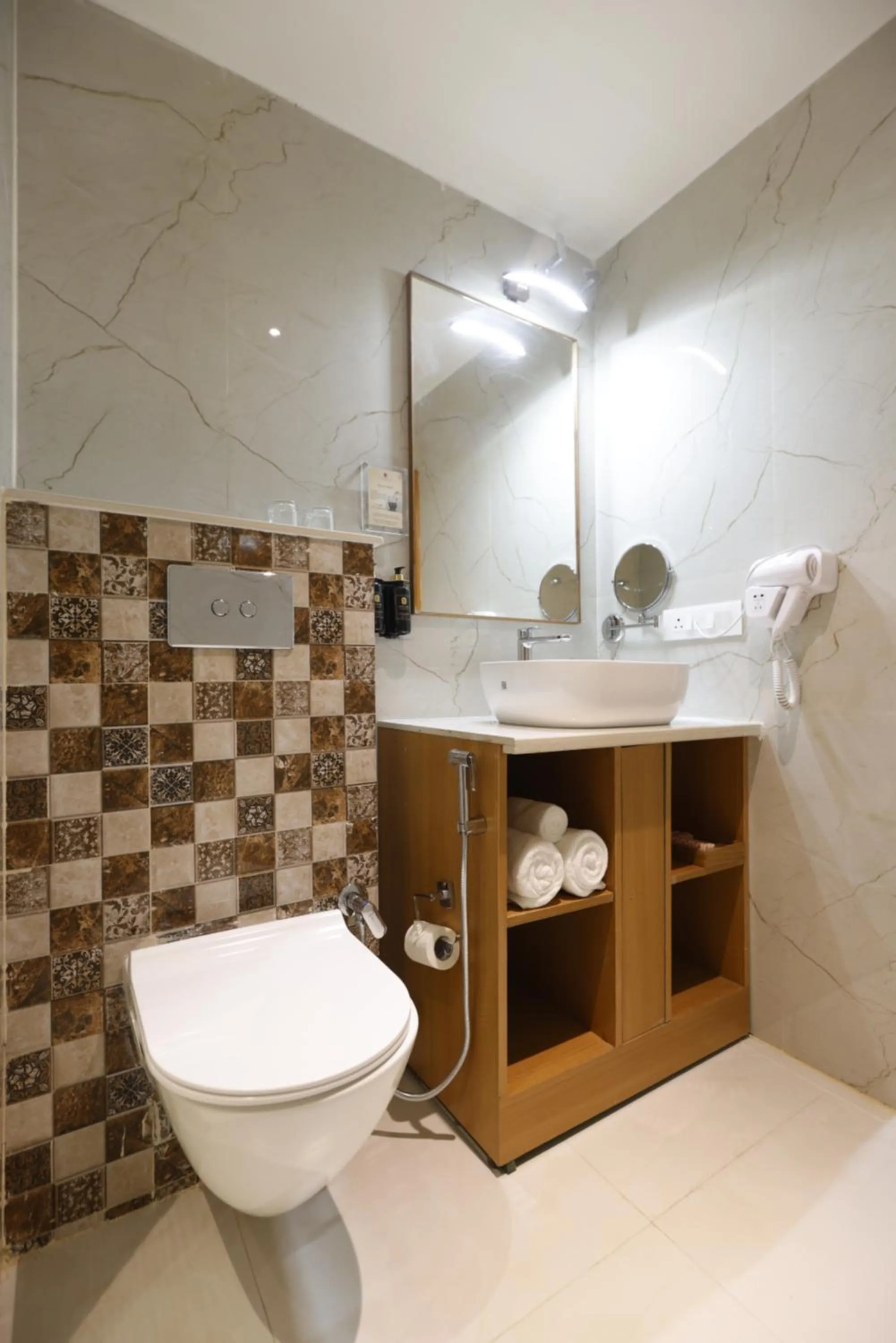 Bathroom in Pride Premier Solitaire