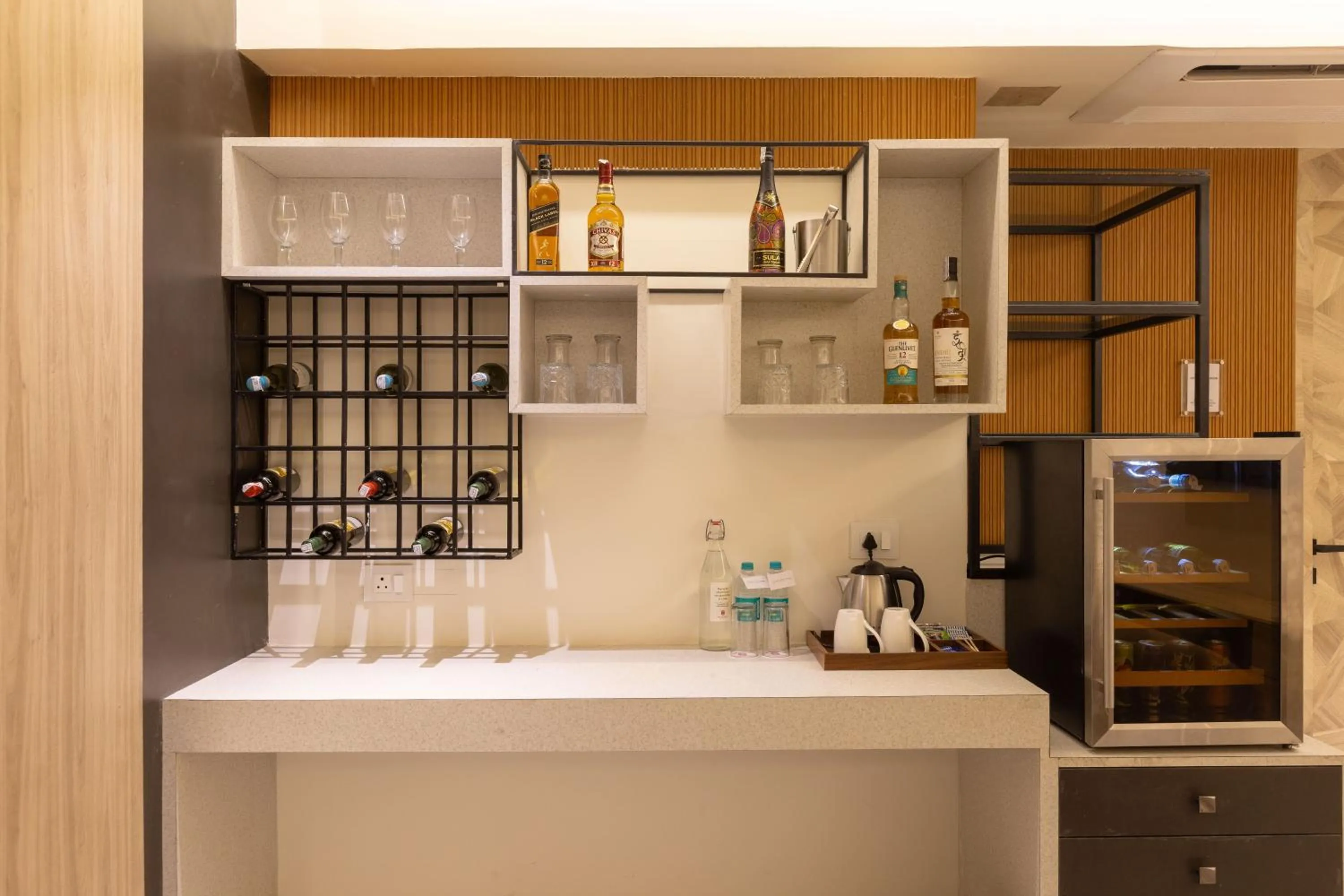 Lounge or bar in Pride Premier Solitaire