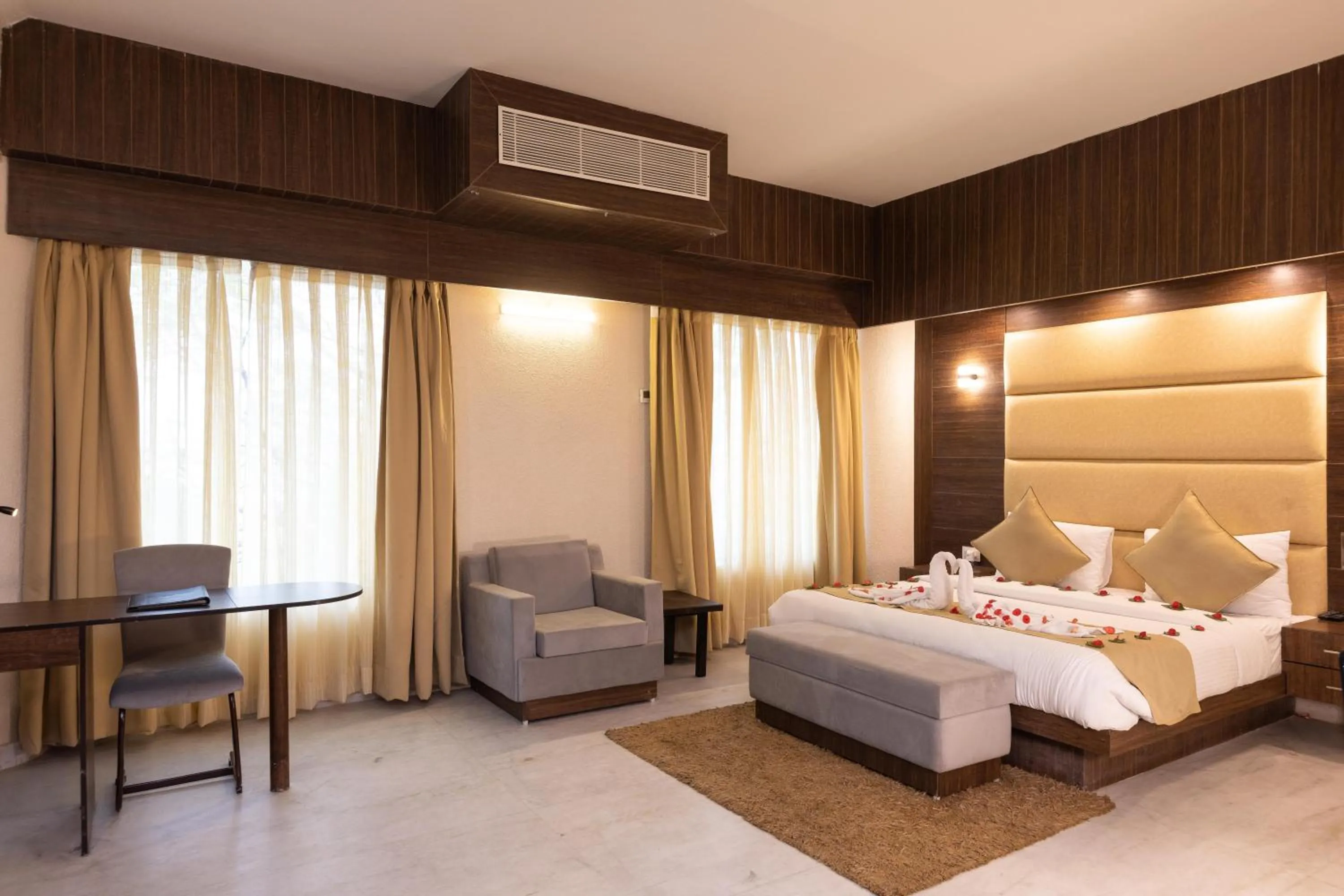 Bed in Pride Premier Solitaire