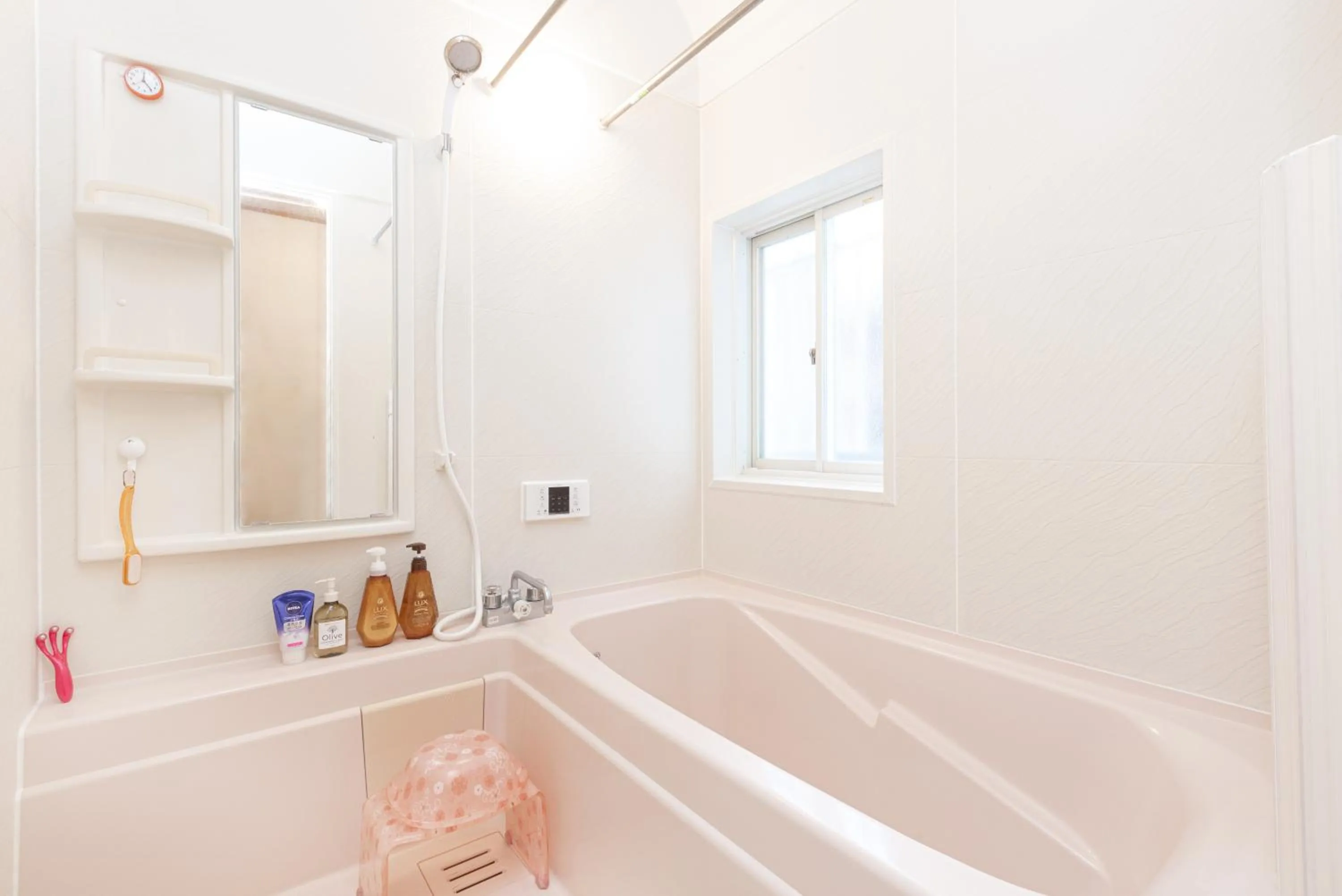 Bathroom in AbbeyRoad Inn Seika