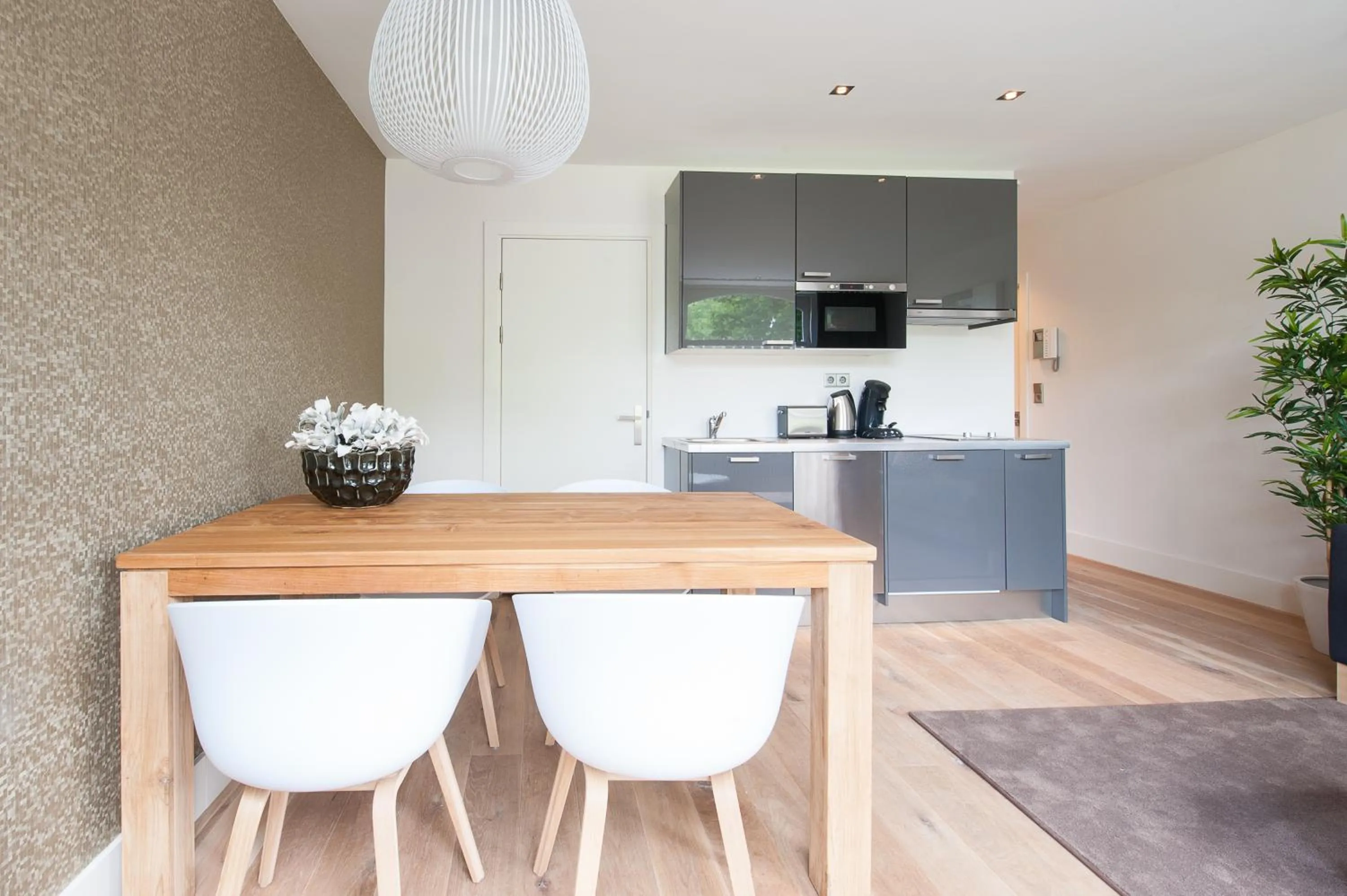 Kitchen or kitchenette in Museumpark Apartments