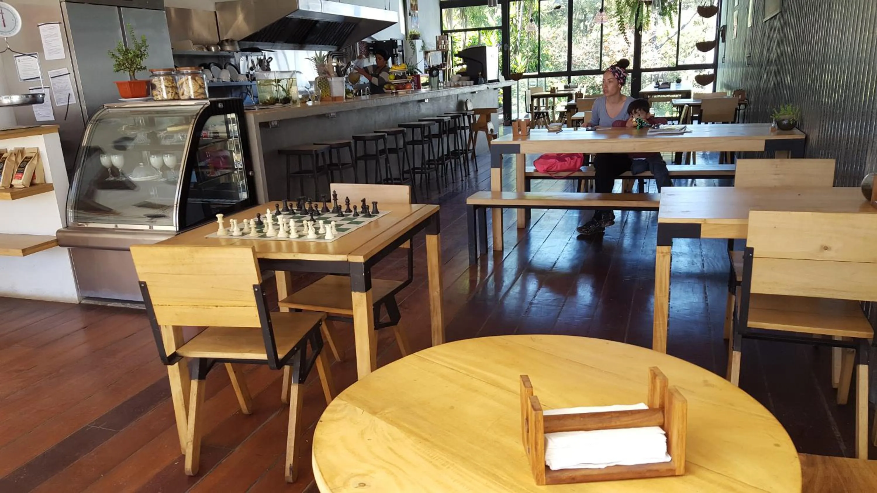 Restaurant/places to eat in OutBox Inn