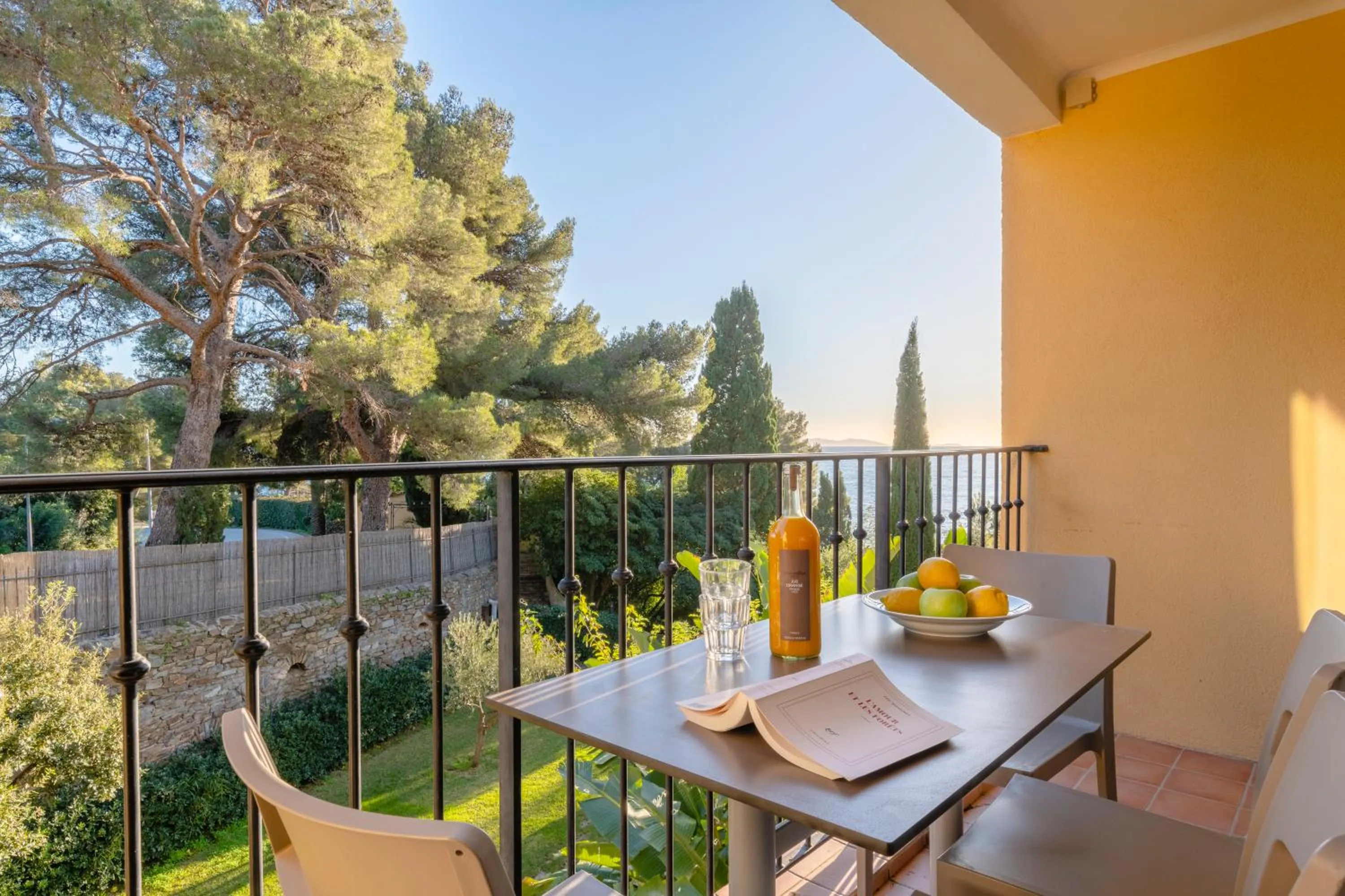Balcony/Terrace in La Résidence du Bailli