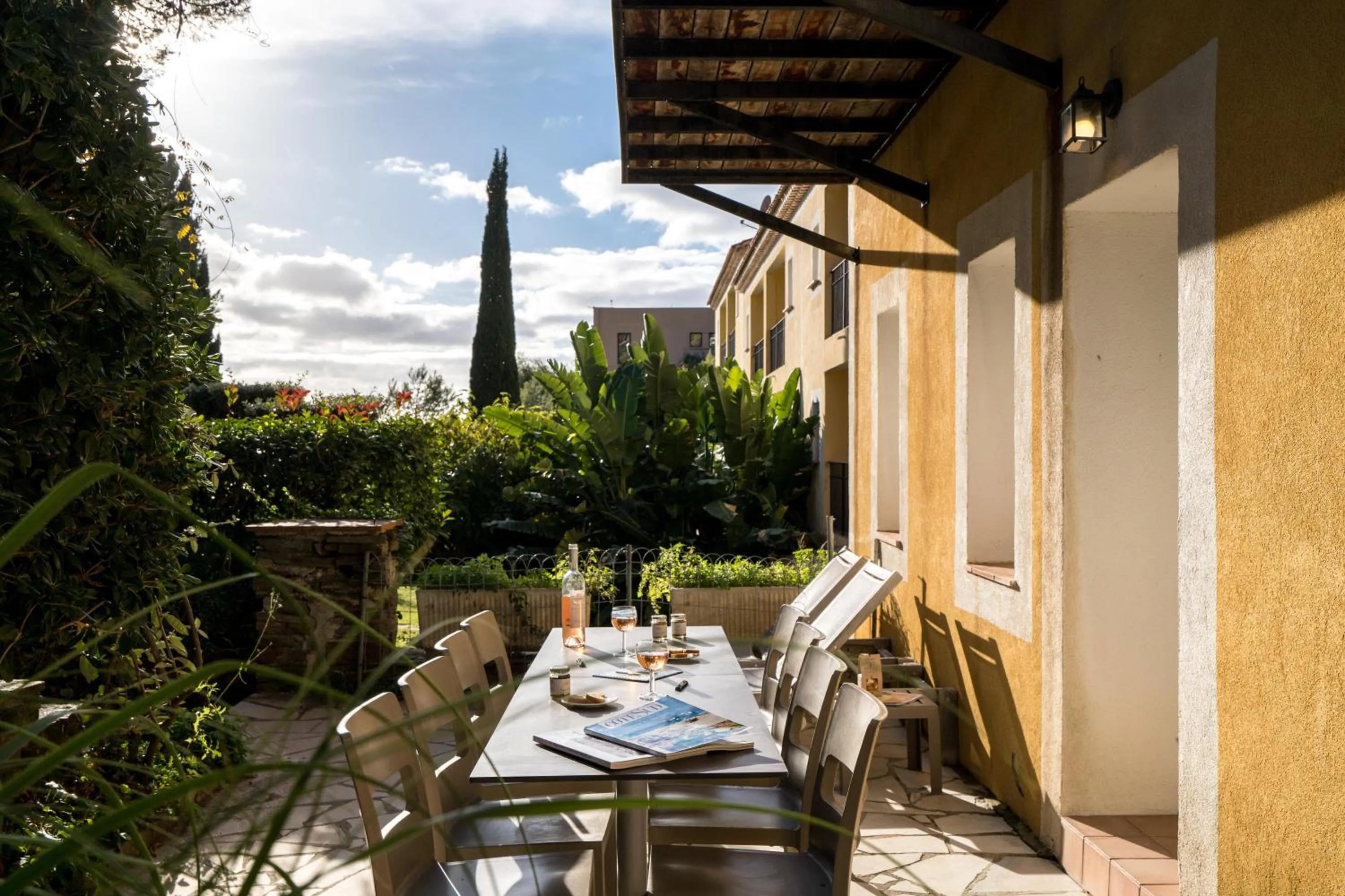 Patio in La Résidence du Bailli