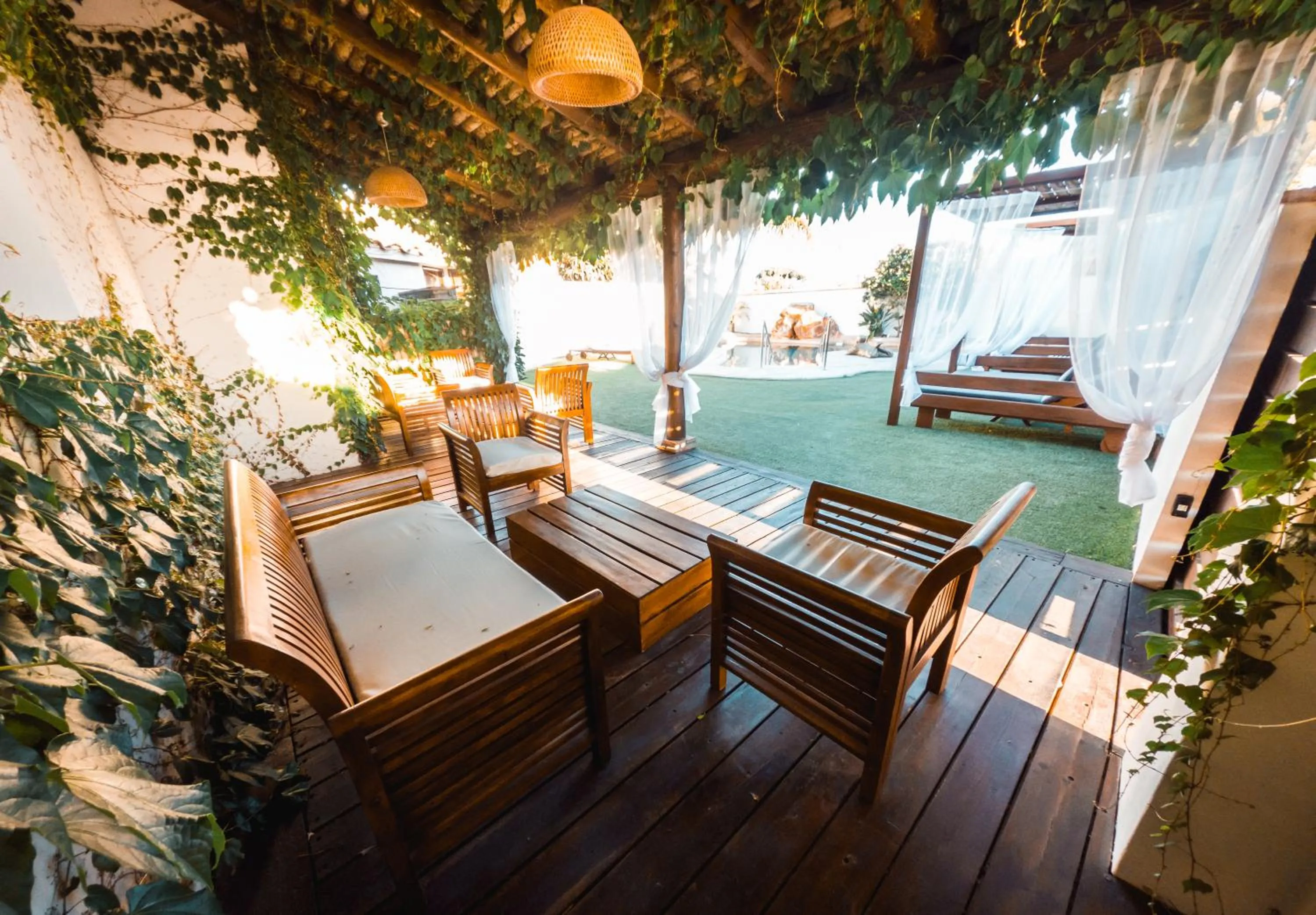 Swimming pool in AROHAZ Hotel & Restaurante