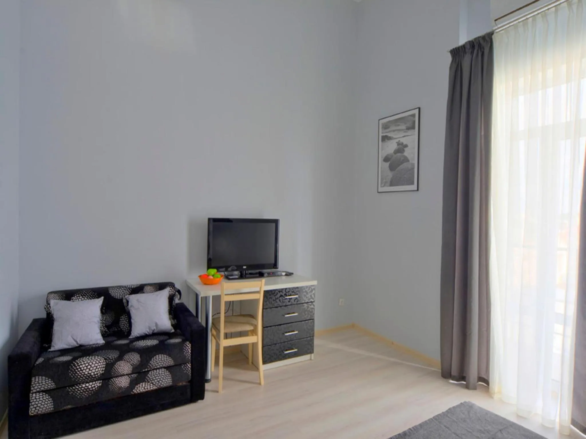 TV and multimedia in Best Season Apart Hotel