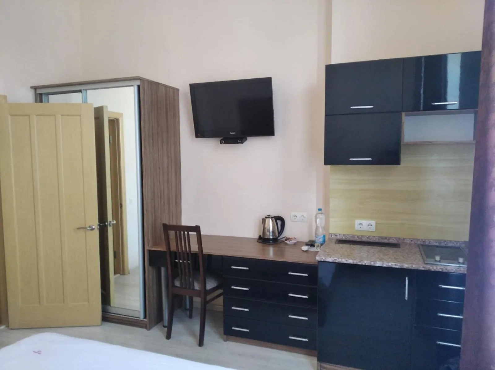 Dining area in Best Season Apart Hotel