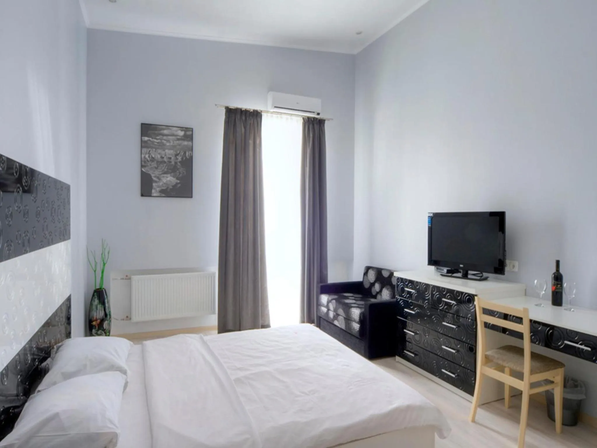 Photo of the whole room, Bed in Best Season Apart Hotel