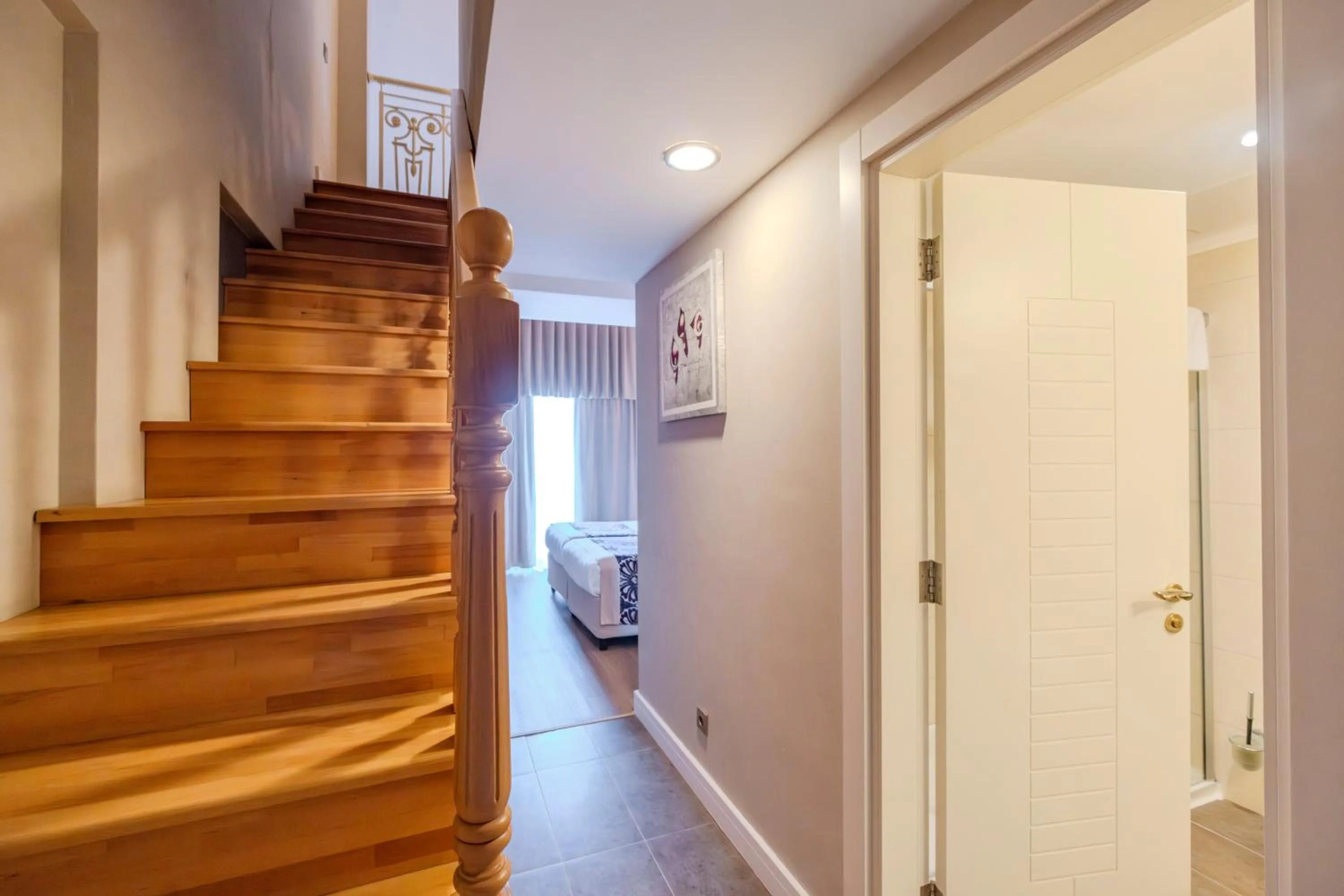 Photo of the whole room in Villa Side Residence