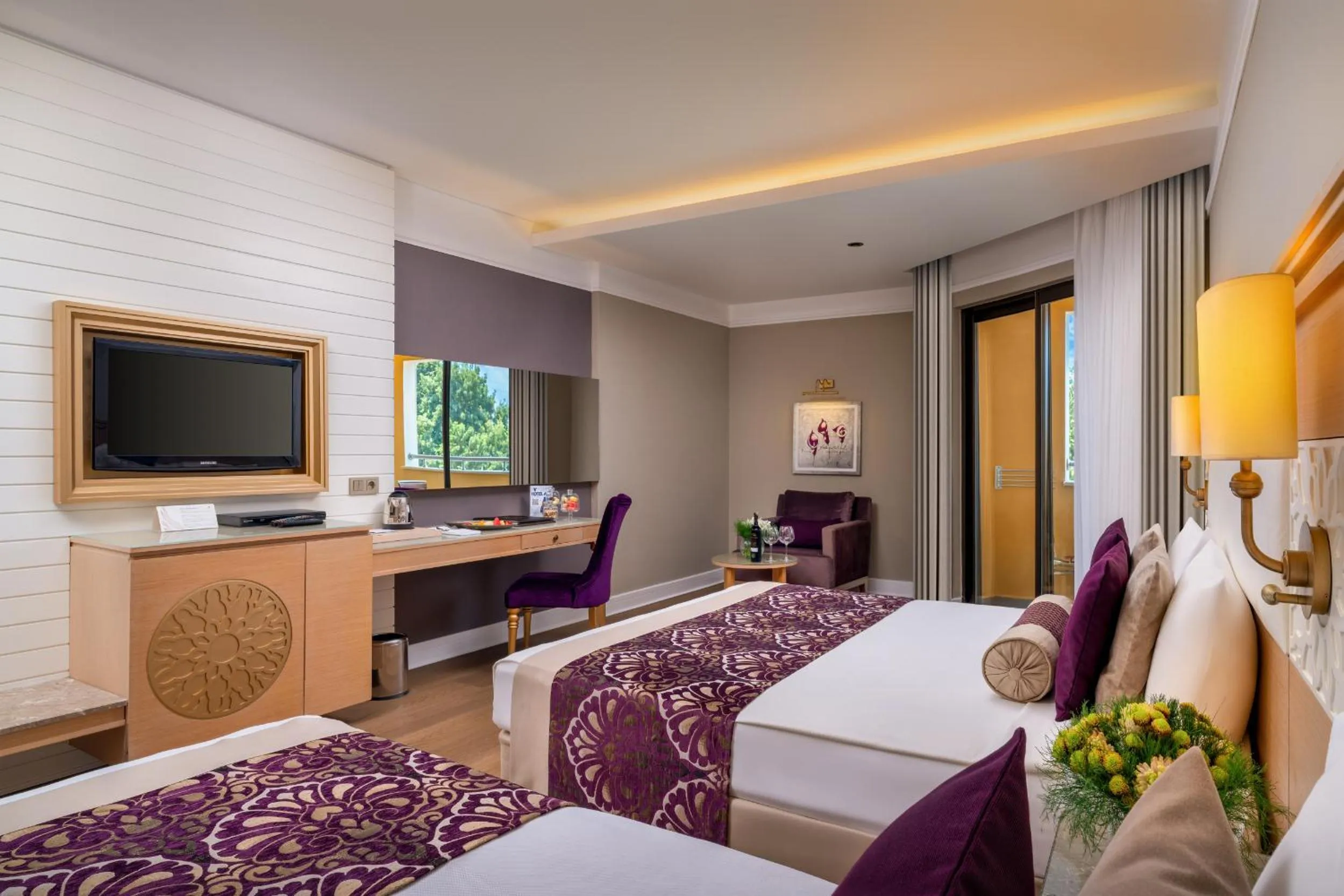 Bed in Villa Side Residence