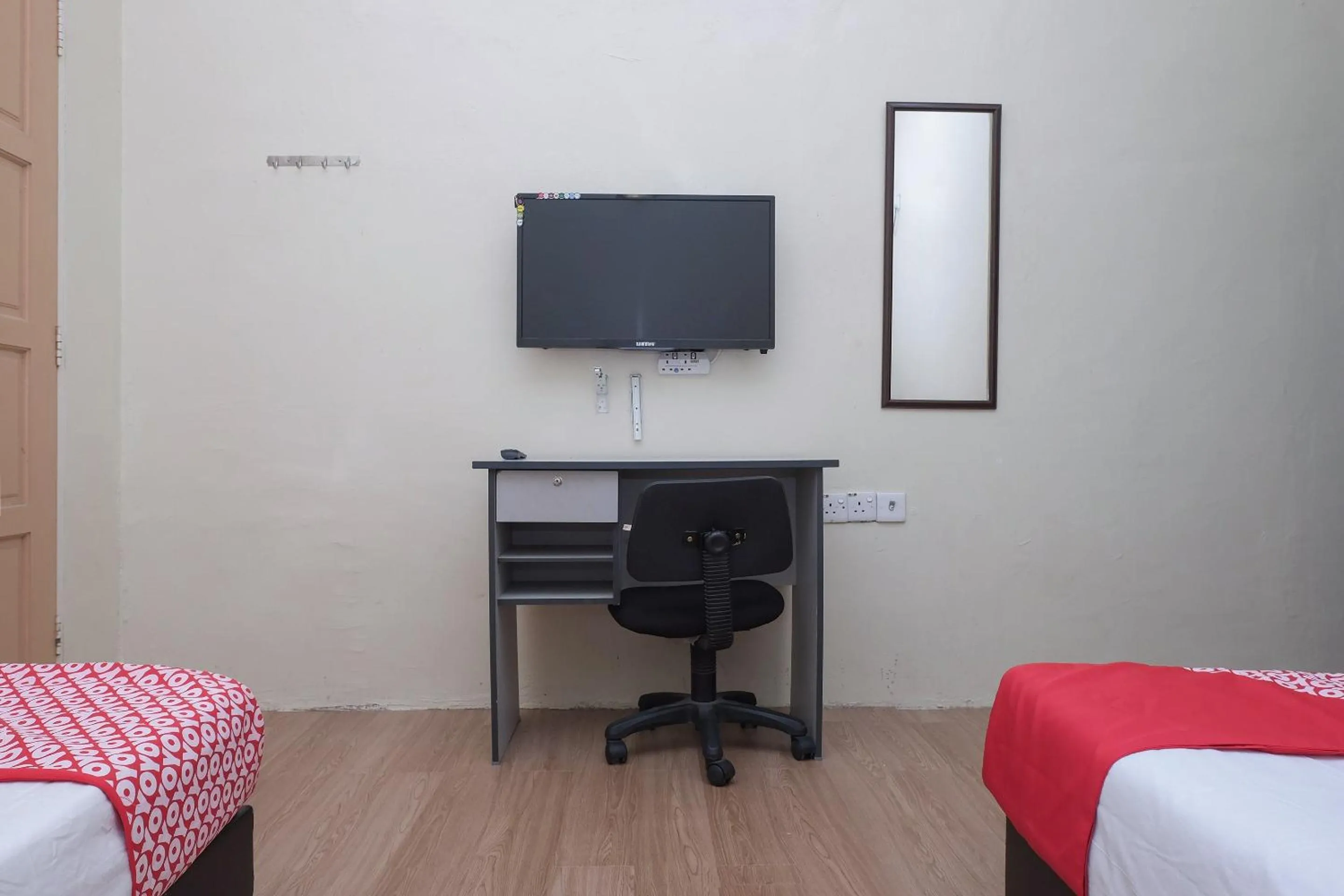 Bedroom, Bed in Hotel O Kay Inn Kerteh