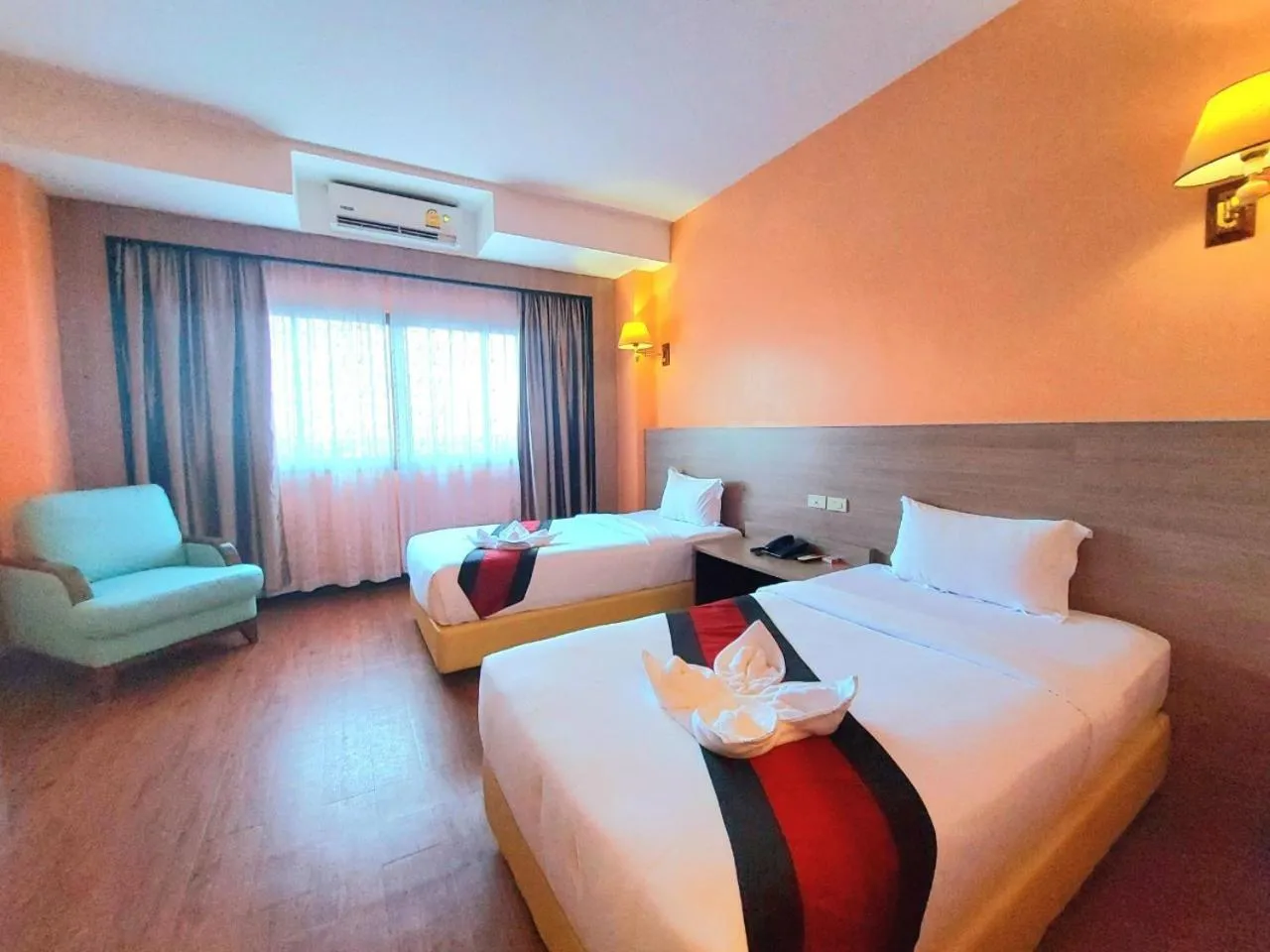 Bedroom, Bed in M Hotel Danok