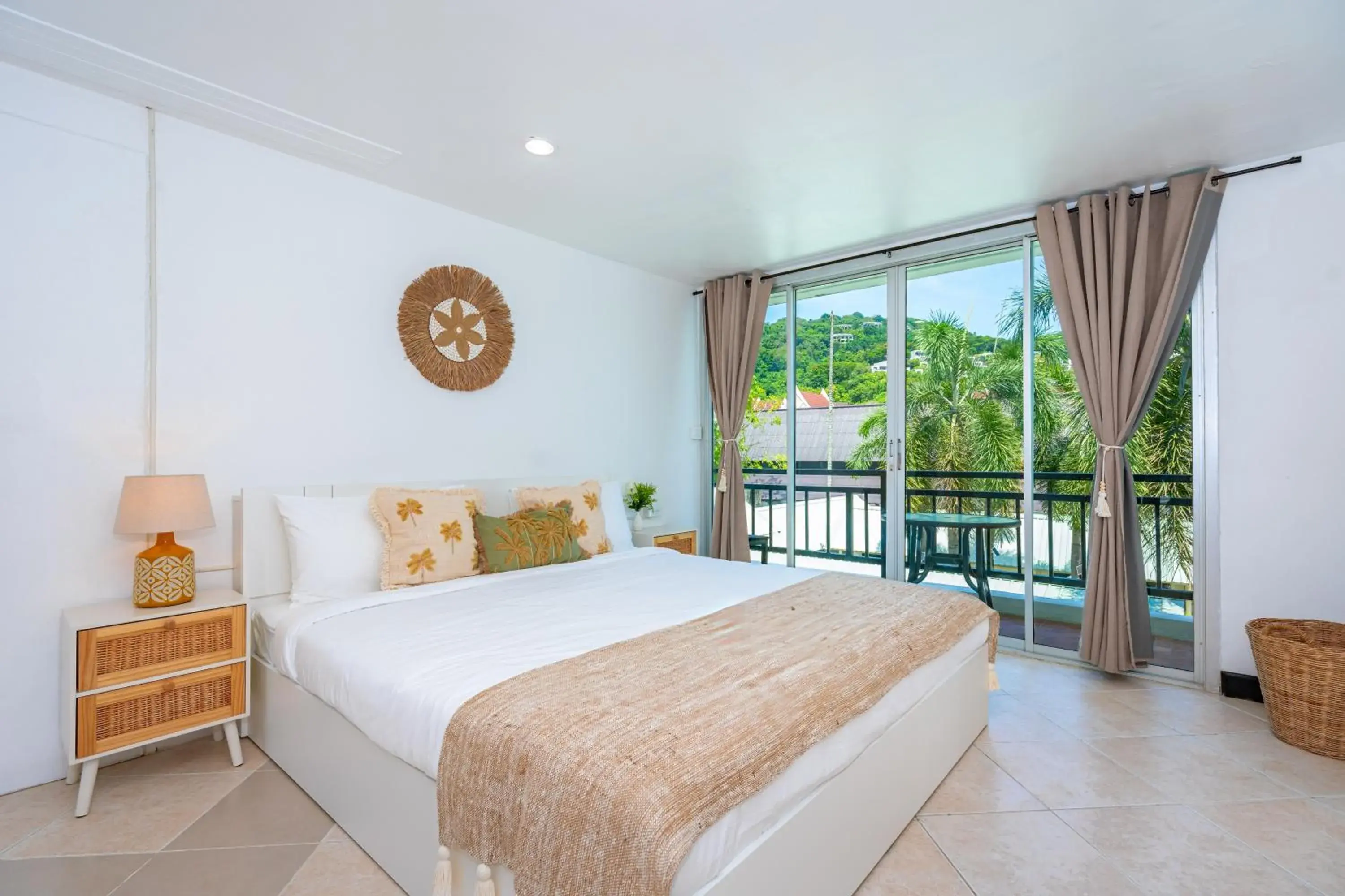 Family Room with Private Bathroom in Kata Station Boutique Hotel Family Room with Private Bathroom in Kata Station Boutique Hotel