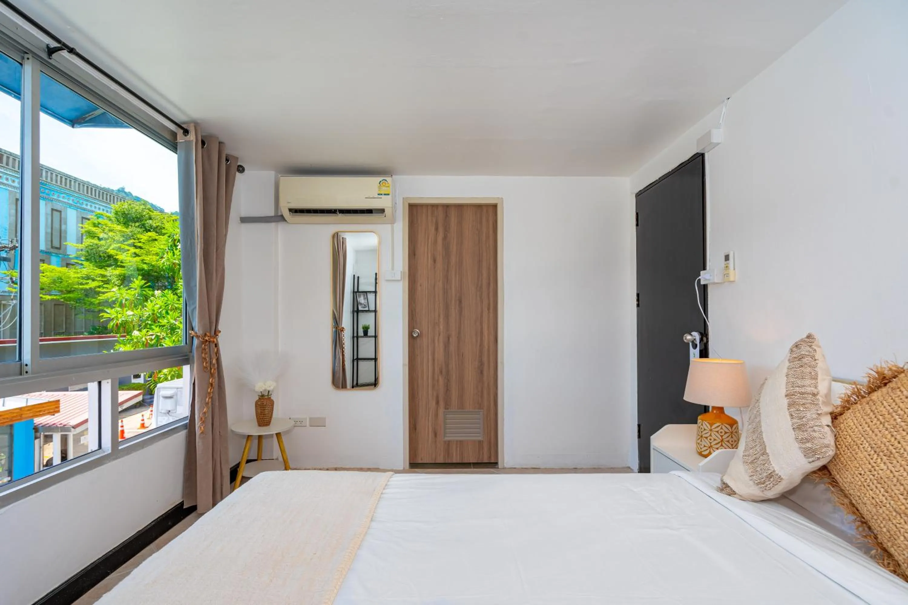 Bedroom, Bed in Kata Station Boutique Hotel