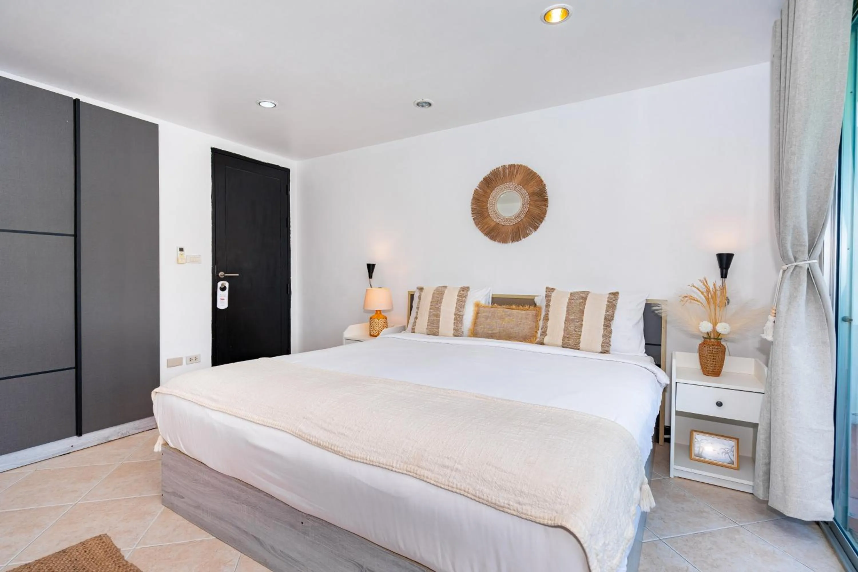 Bedroom, Bed in Kata Station Boutique Hotel