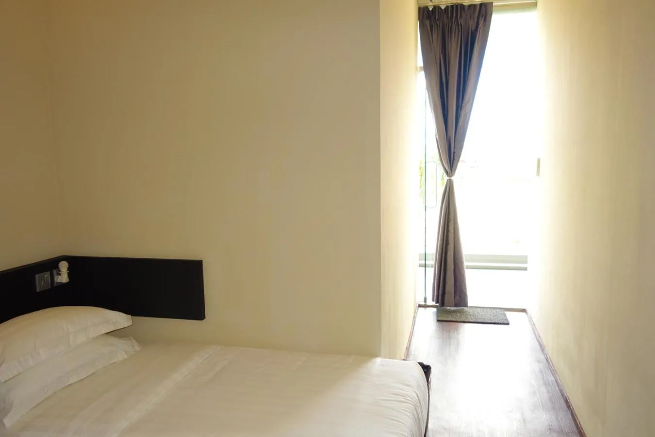 Bedroom in AE Semporna Guesthouse 极潜旅店