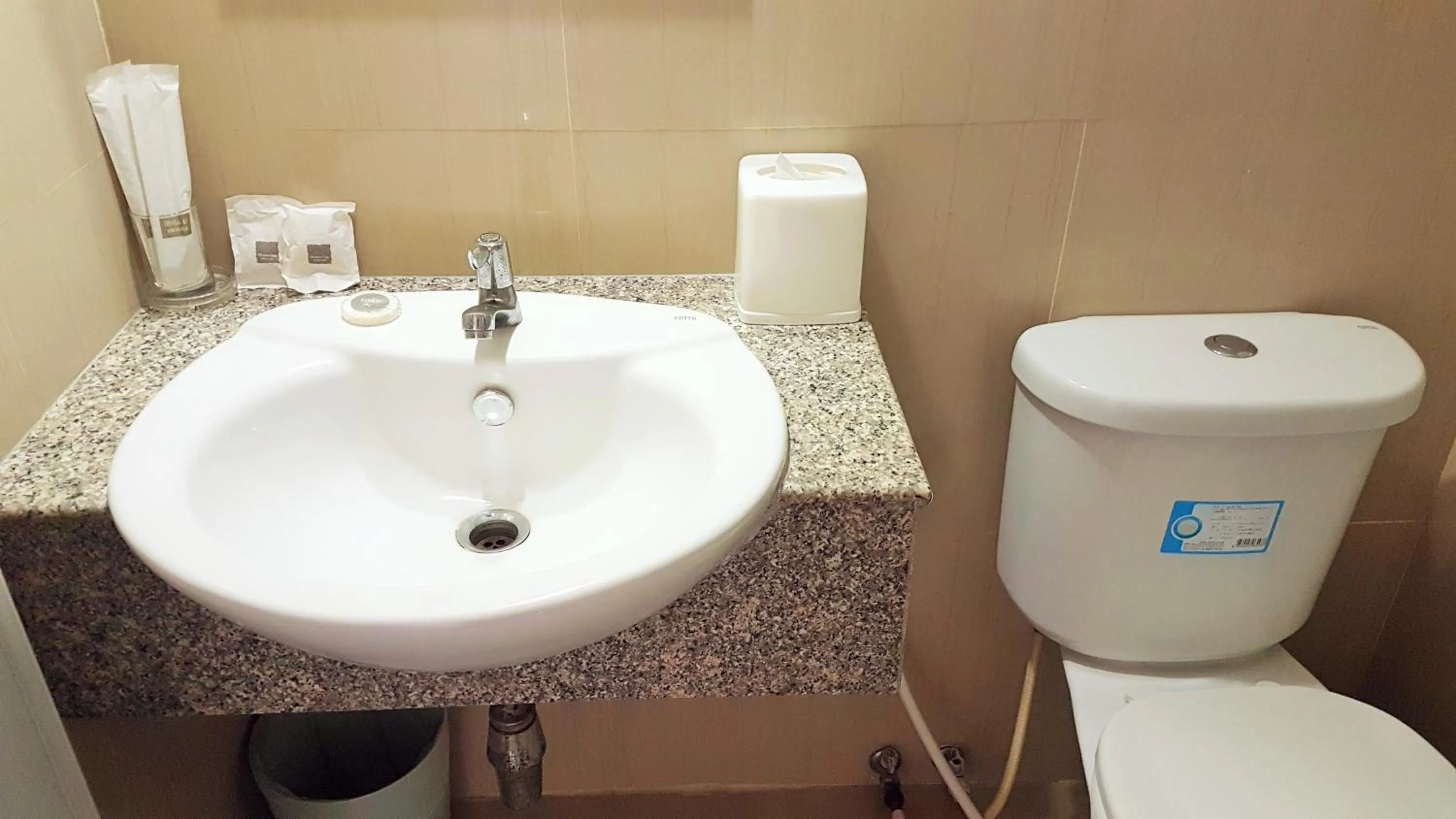 Bathroom in THE 20 @Sukhumvit 77