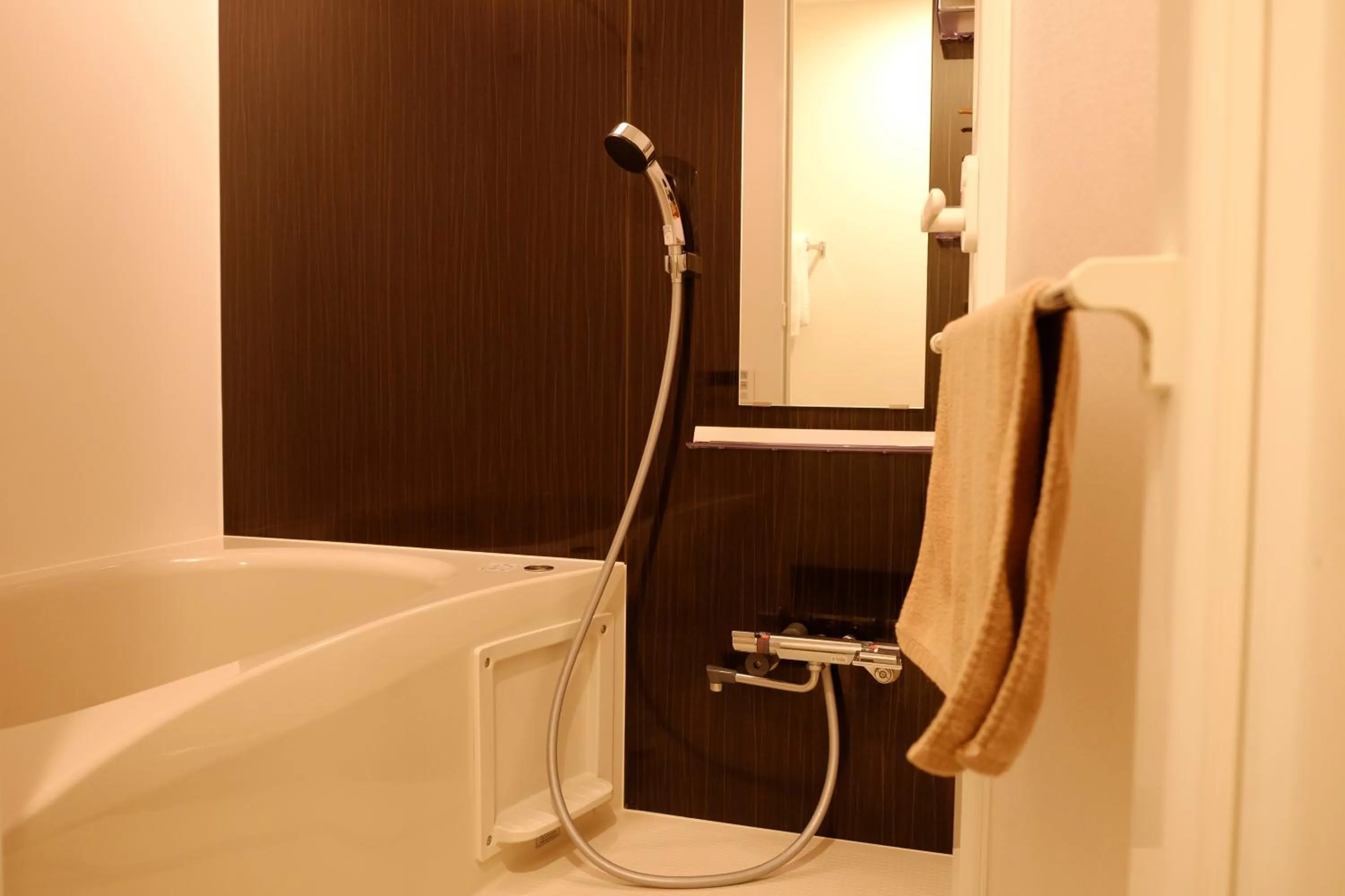 Shower in Universal Haneda