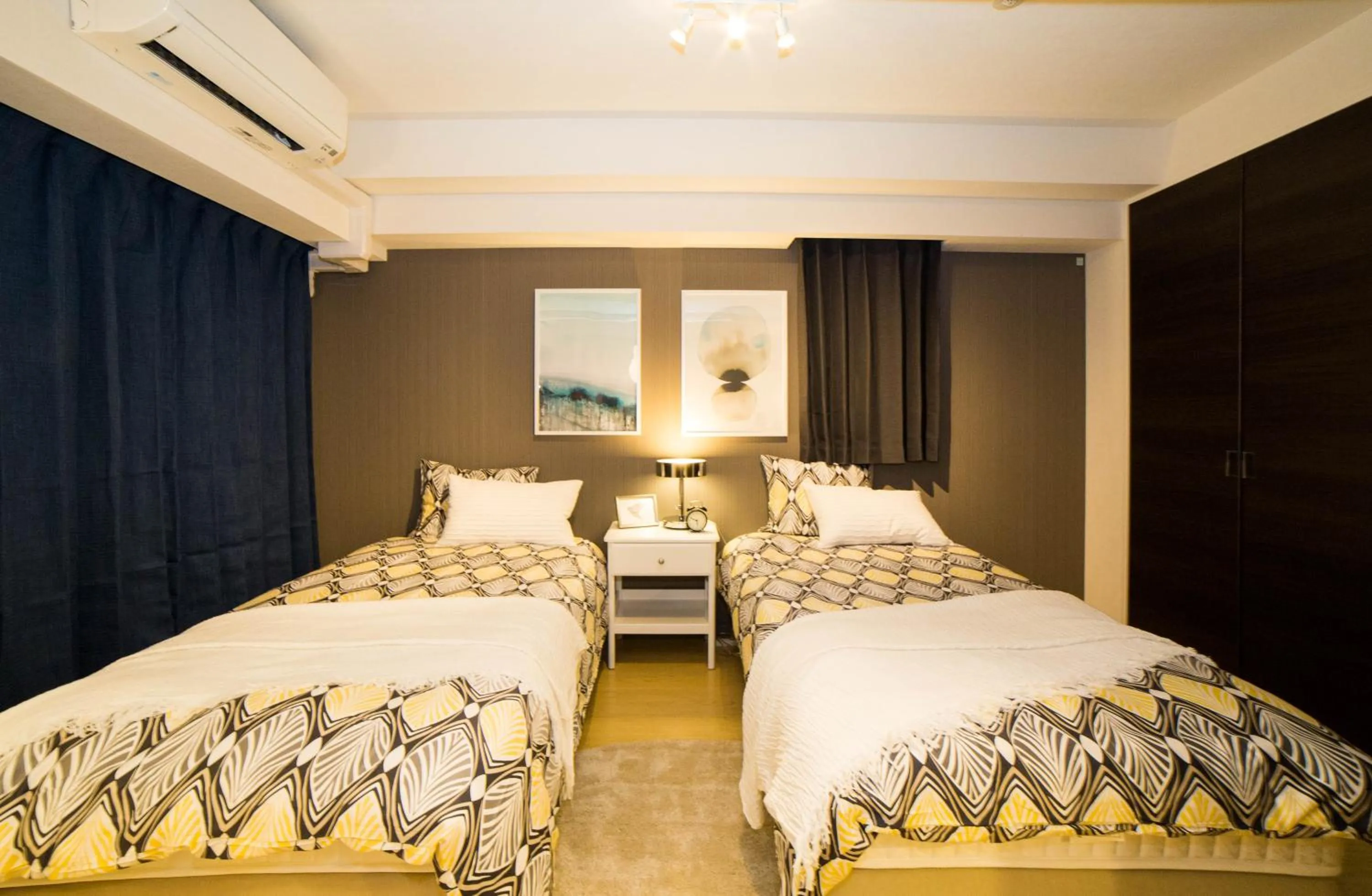 bunk bed, Bed in Universal Haneda