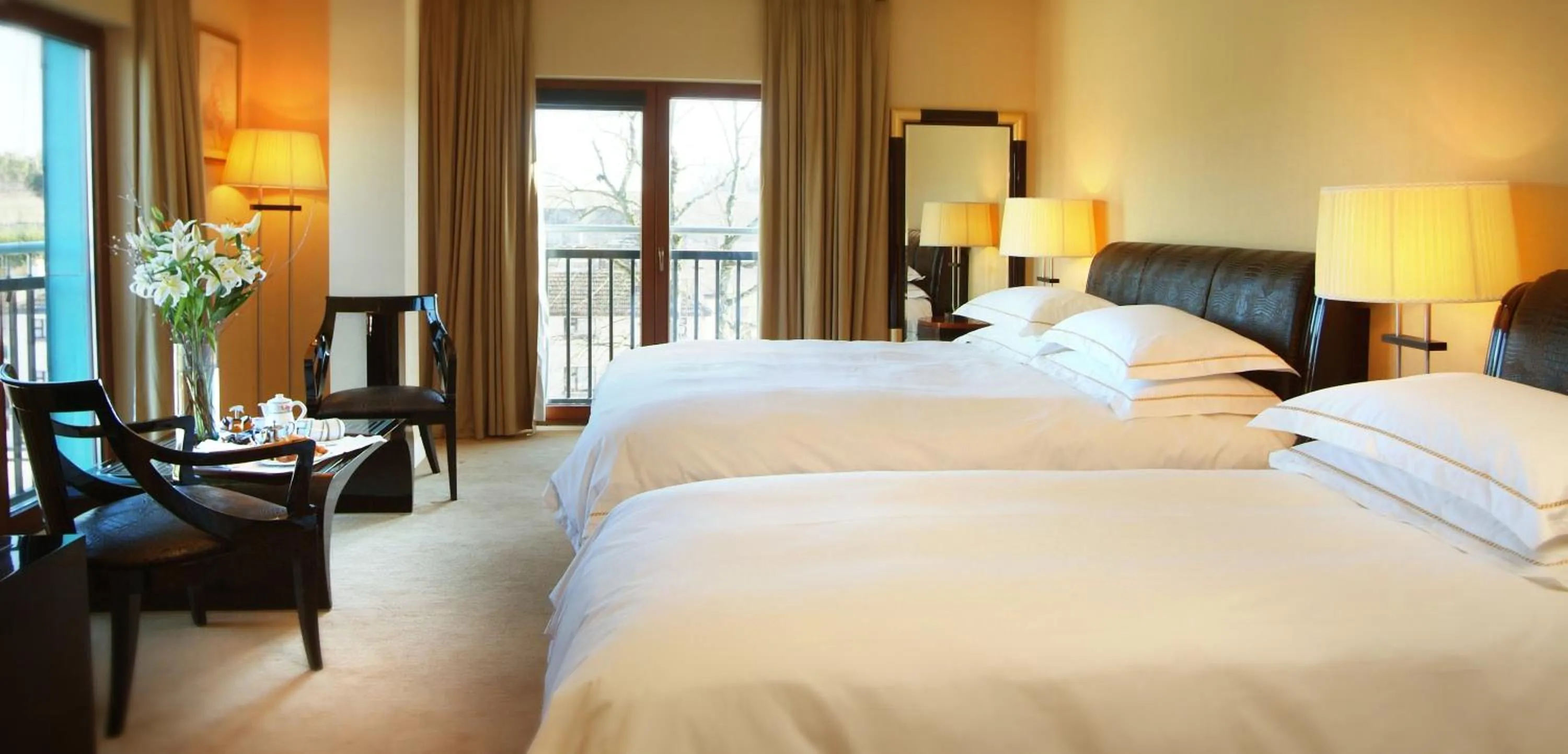 Bedroom, Bed in Lord Bagenal Inn